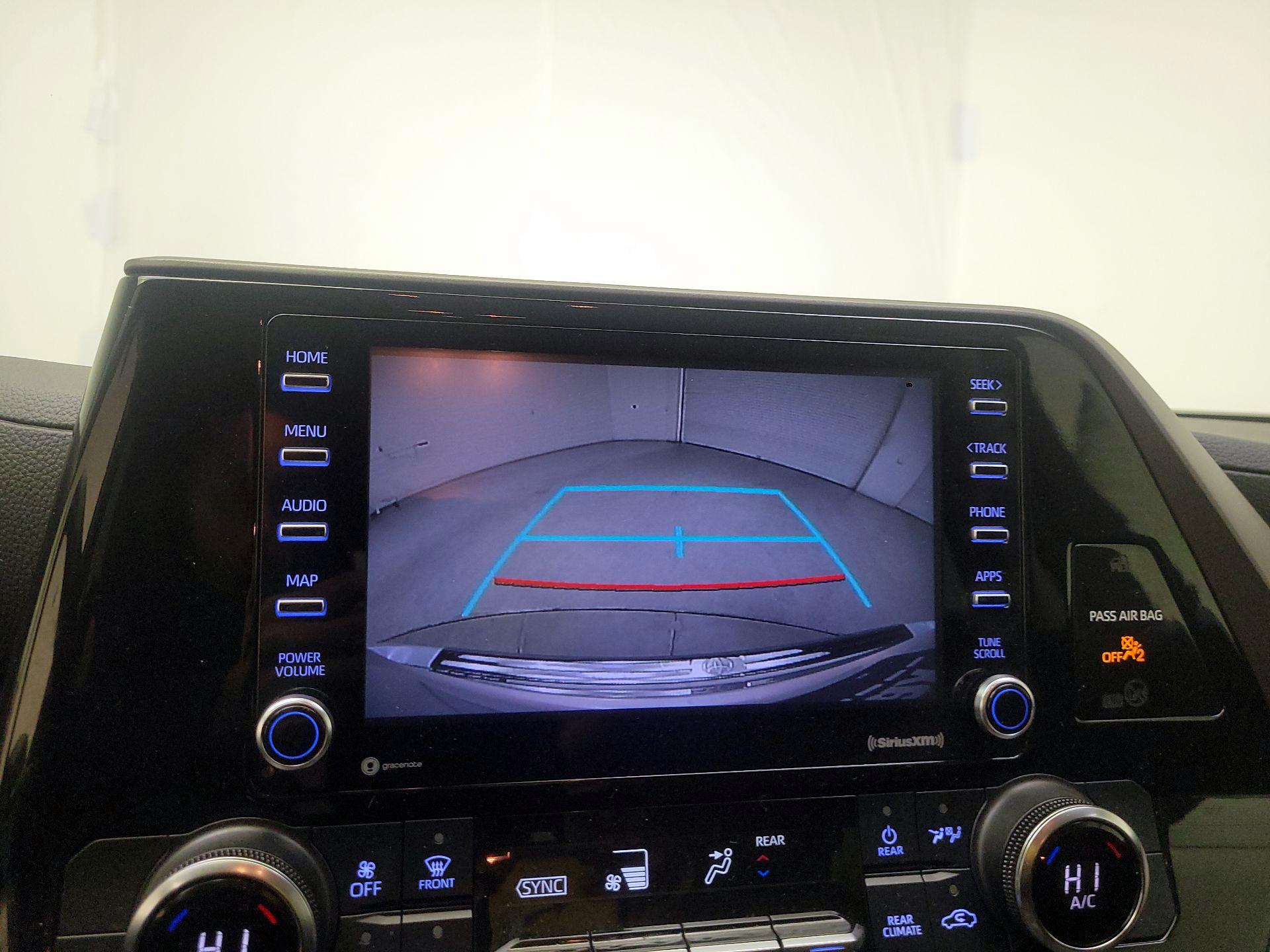 Thumbnail: 2022 Toyota Highlander - 14