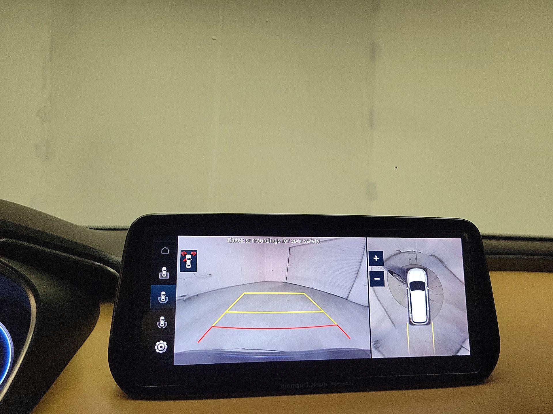 Thumbnail: 2022 Hyundai Santa Fe - 14