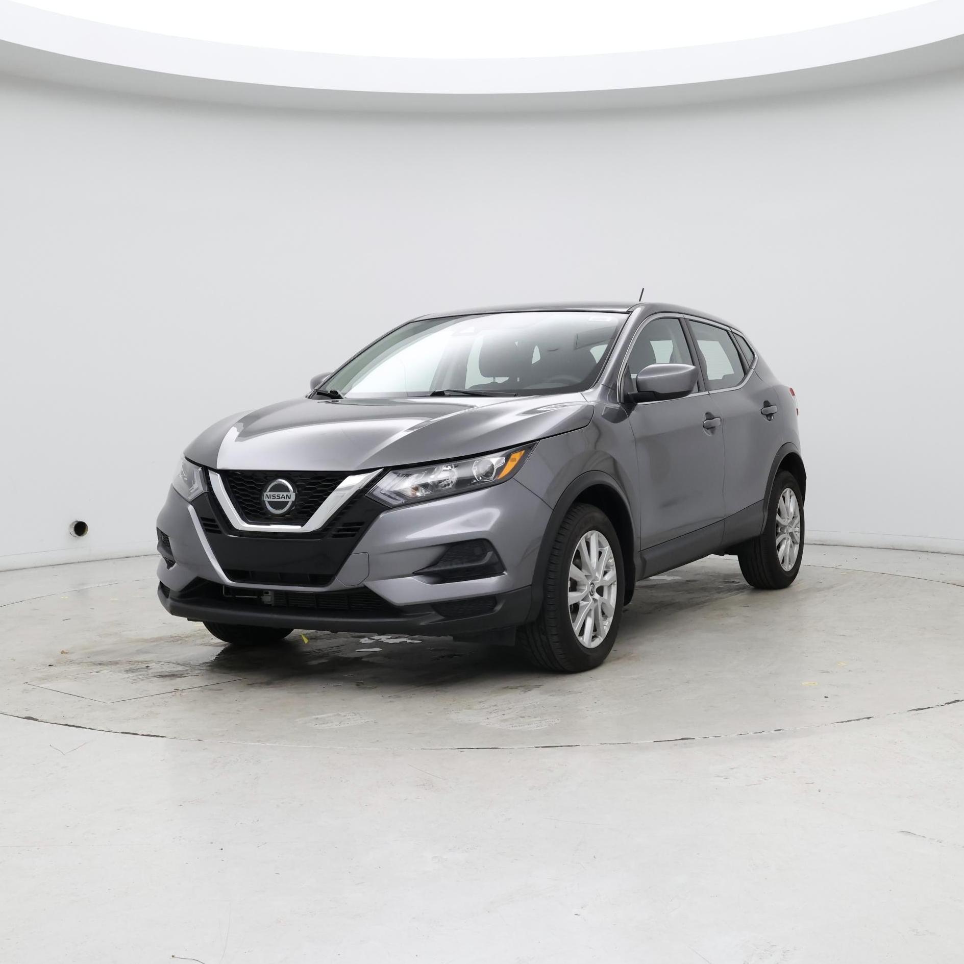 Thumbnail: 2021 Nissan Rogue Sport - 4