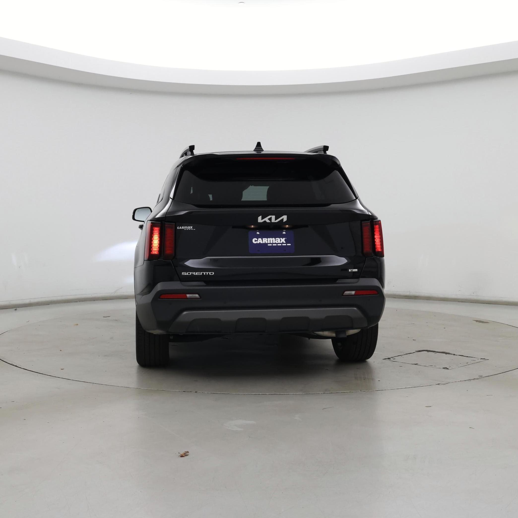 Thumbnail: 2023 Kia Sorento - 6