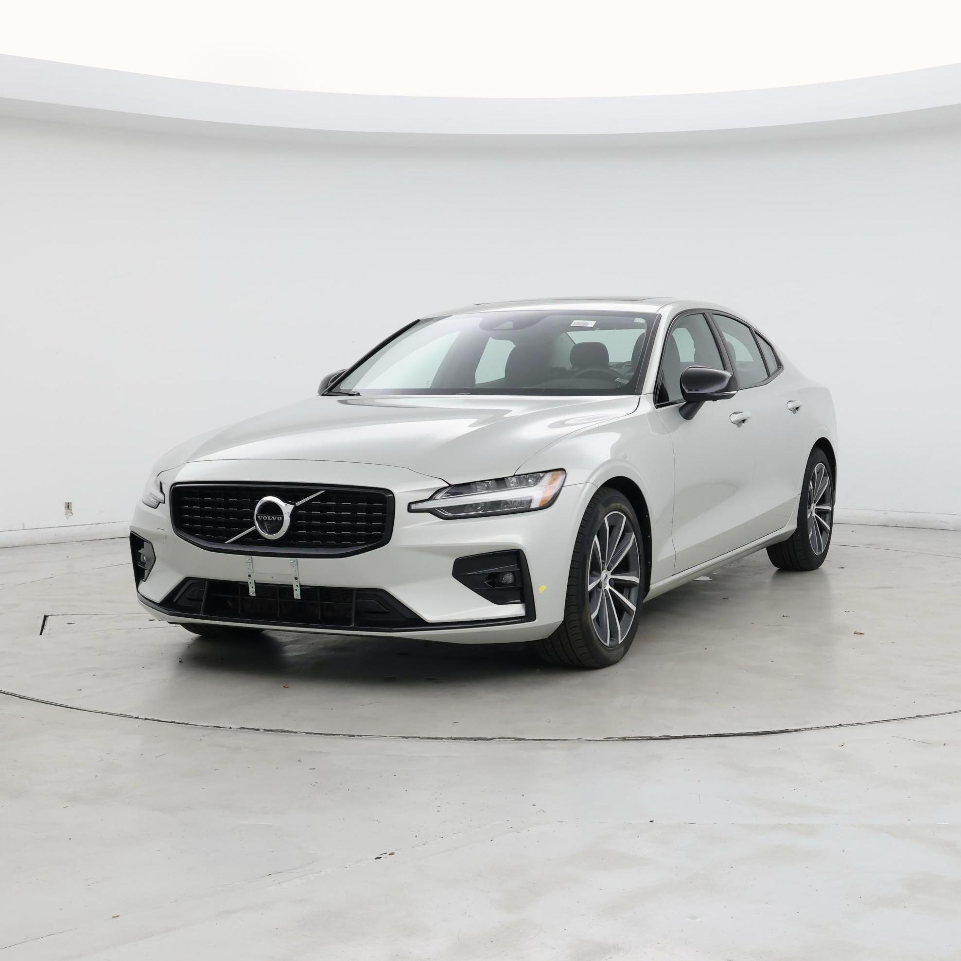 Thumbnail: 2022 Volvo S60 - 4