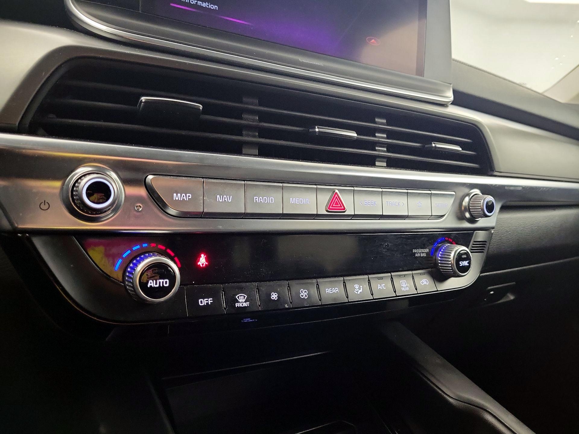 Thumbnail: 2022 Kia Telluride - 15