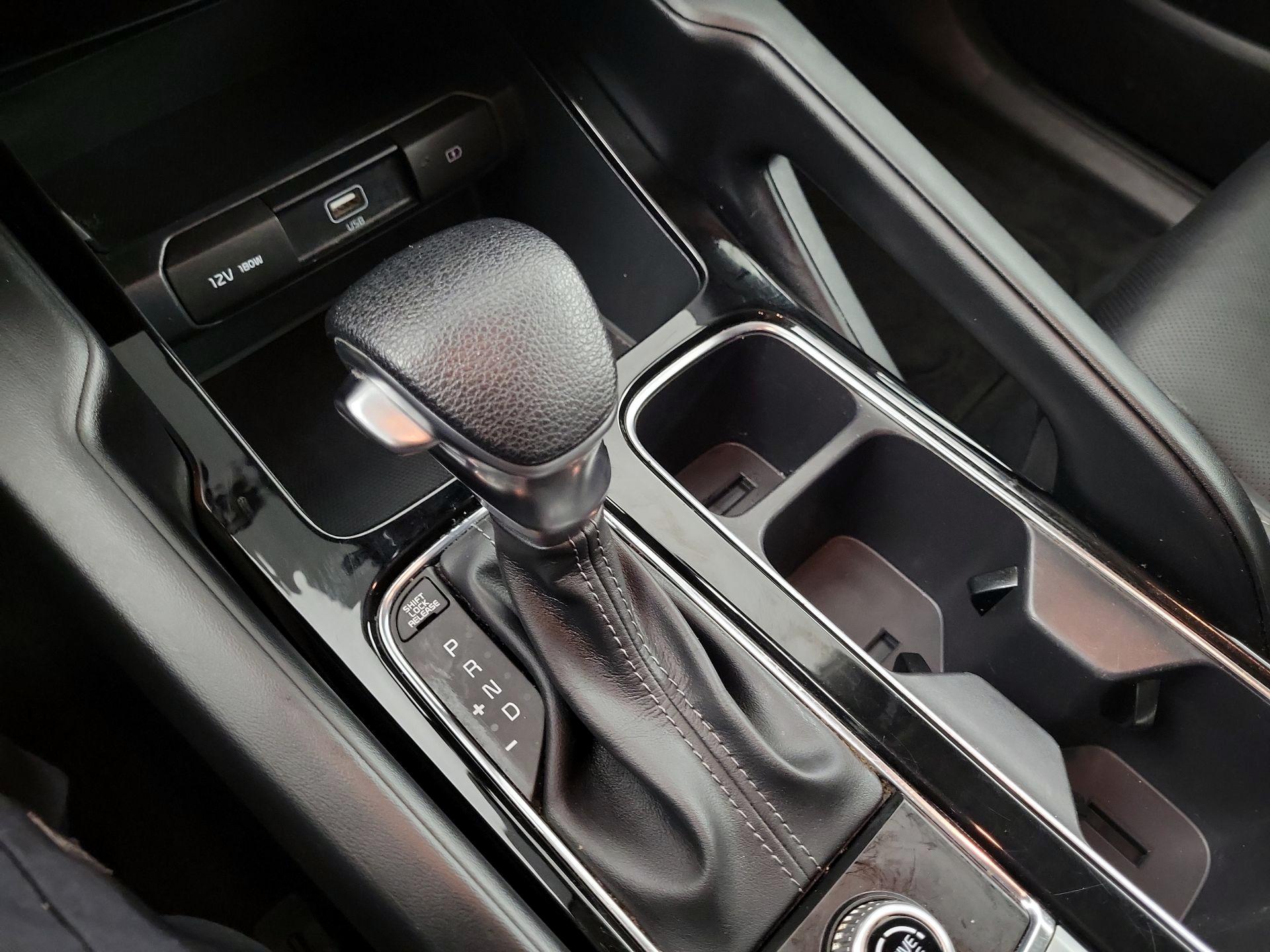 Thumbnail: 2022 Kia Telluride - 16