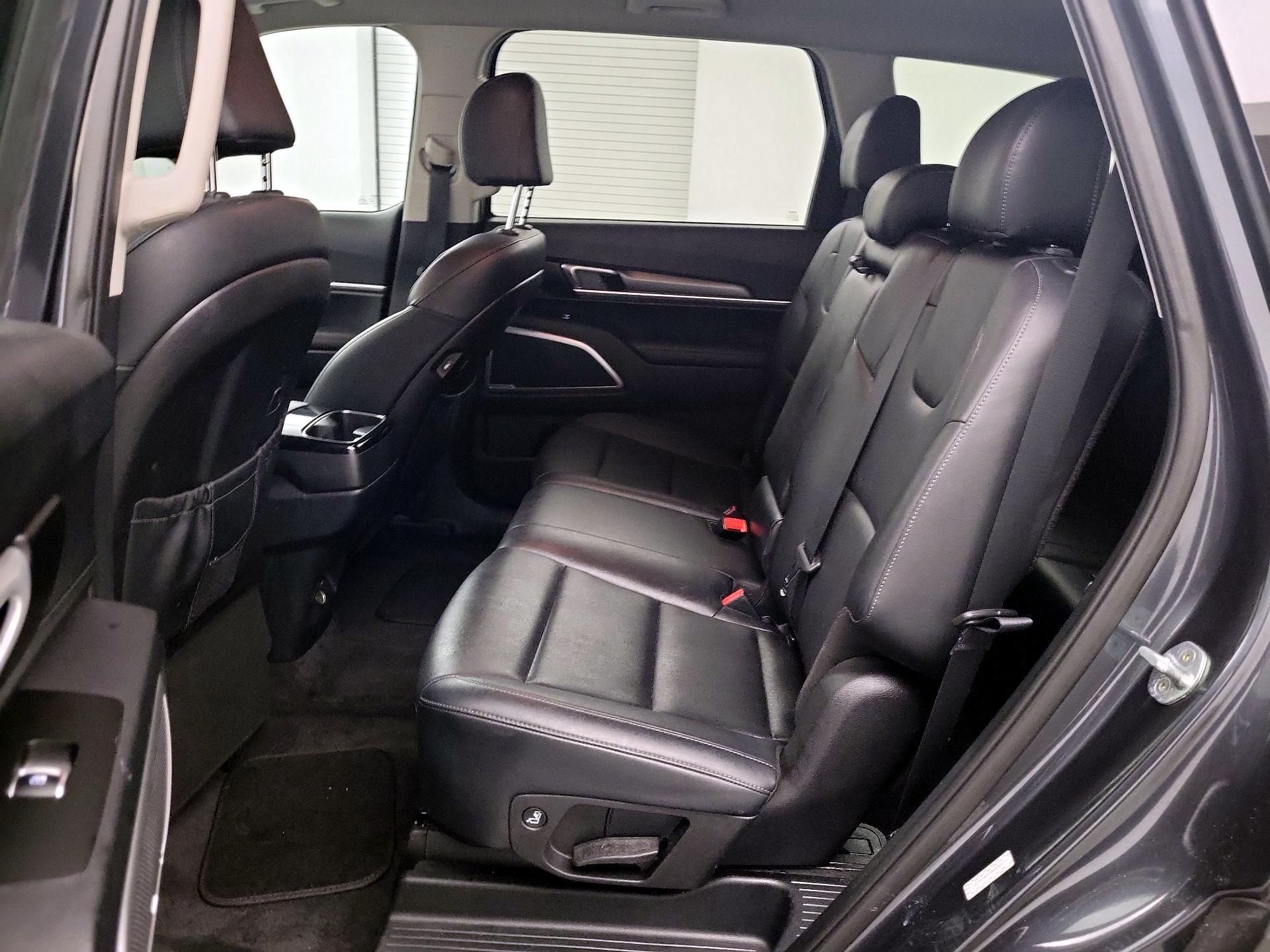 Thumbnail: 2022 Kia Telluride - 18