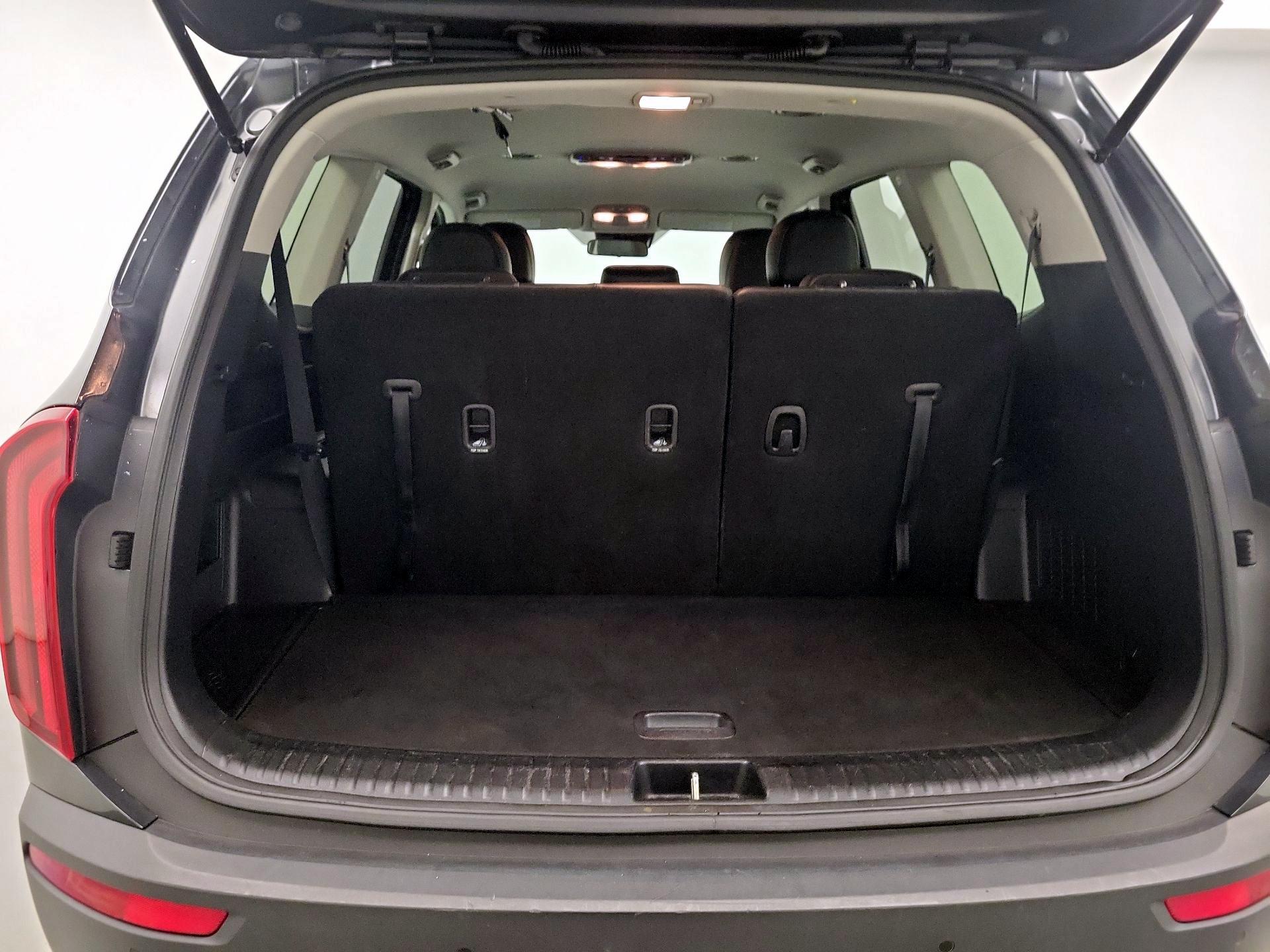 Thumbnail: 2022 Kia Telluride - 20