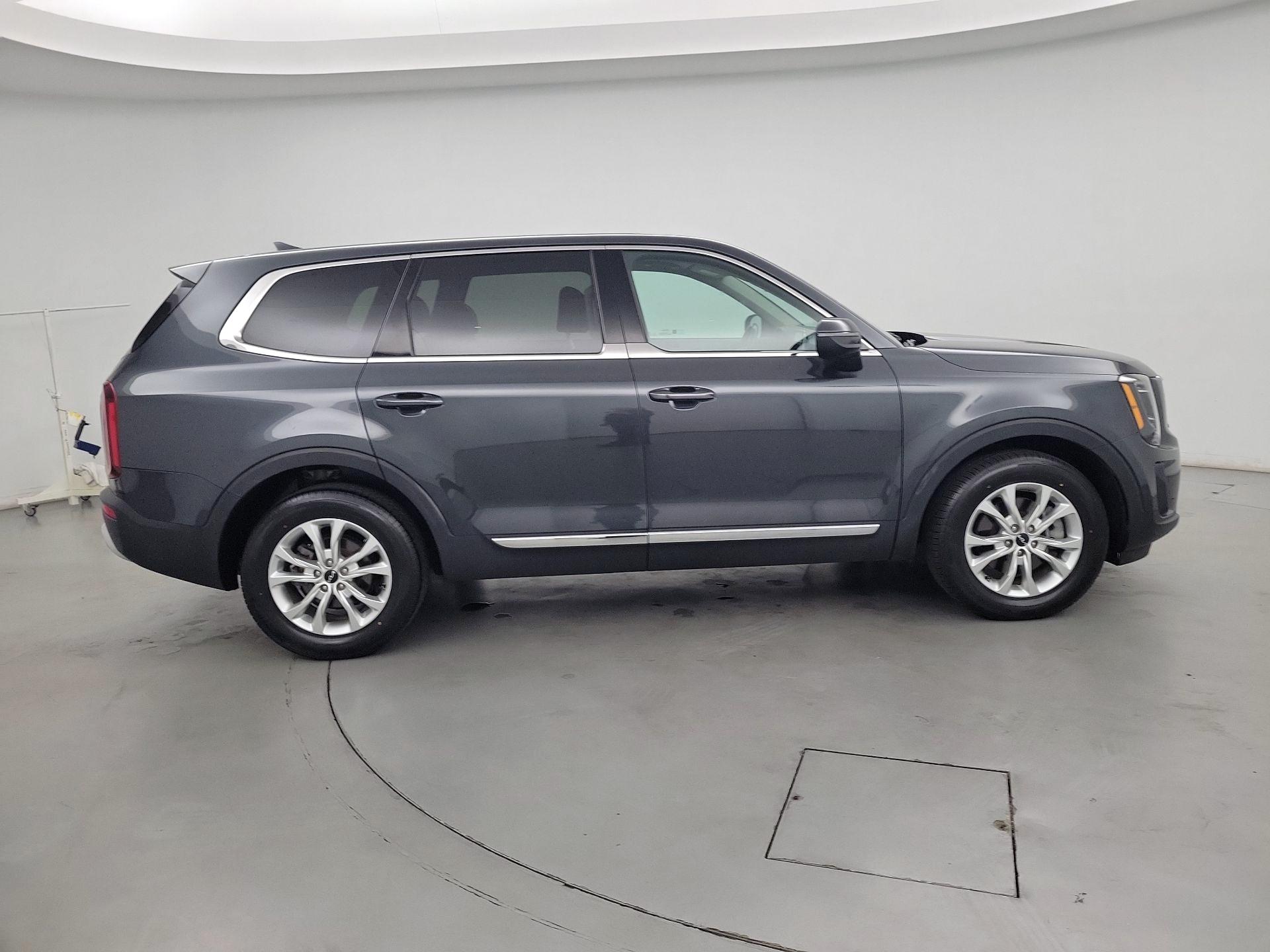 Thumbnail: 2022 Kia Telluride - 4