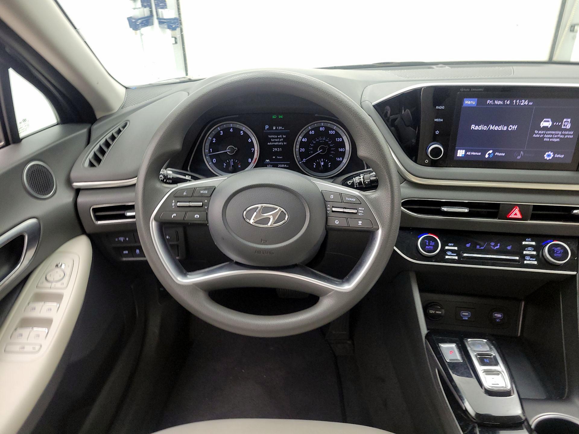 Thumbnail: 2022 Hyundai Sonata - 10