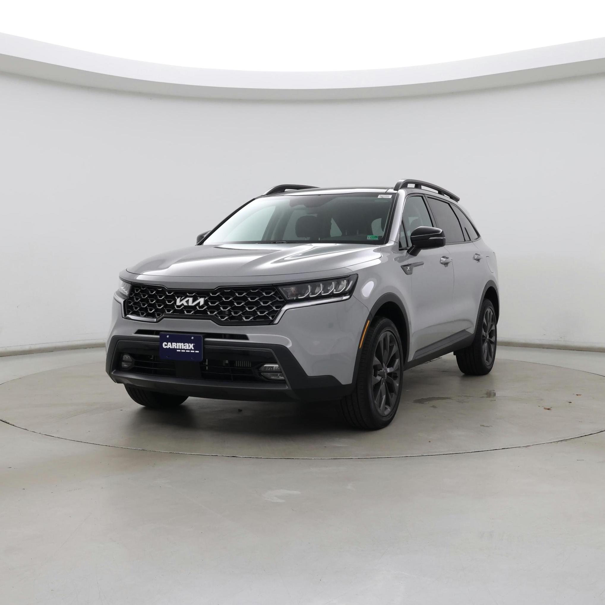 Thumbnail: 2023 Kia Sorento - 4
