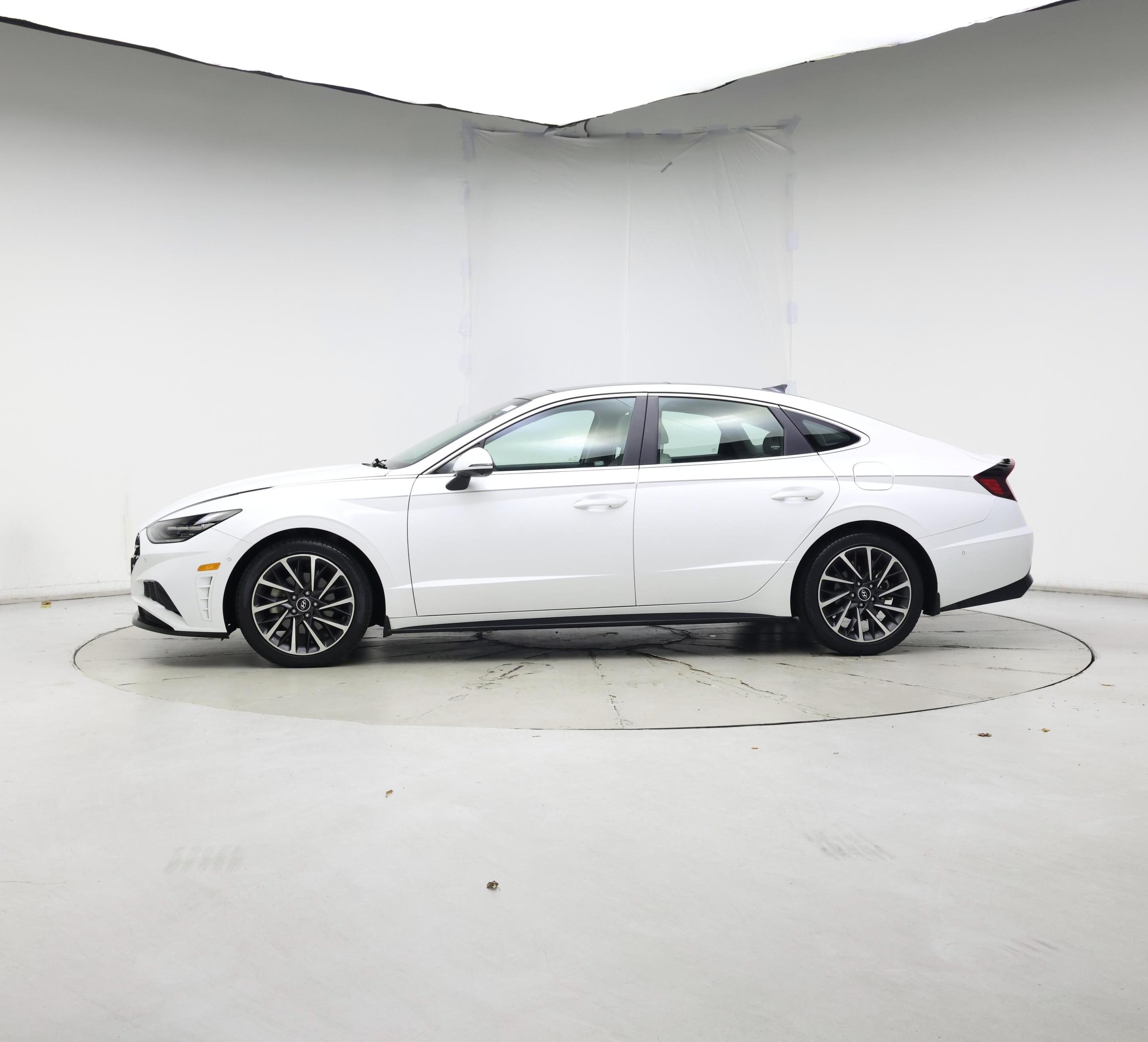 Thumbnail: 2023 Hyundai Sonata - 3