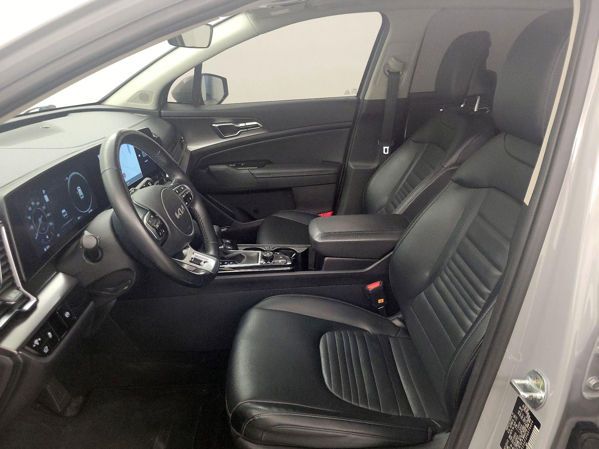 Thumbnail: 2023 Kia Sportage - 11