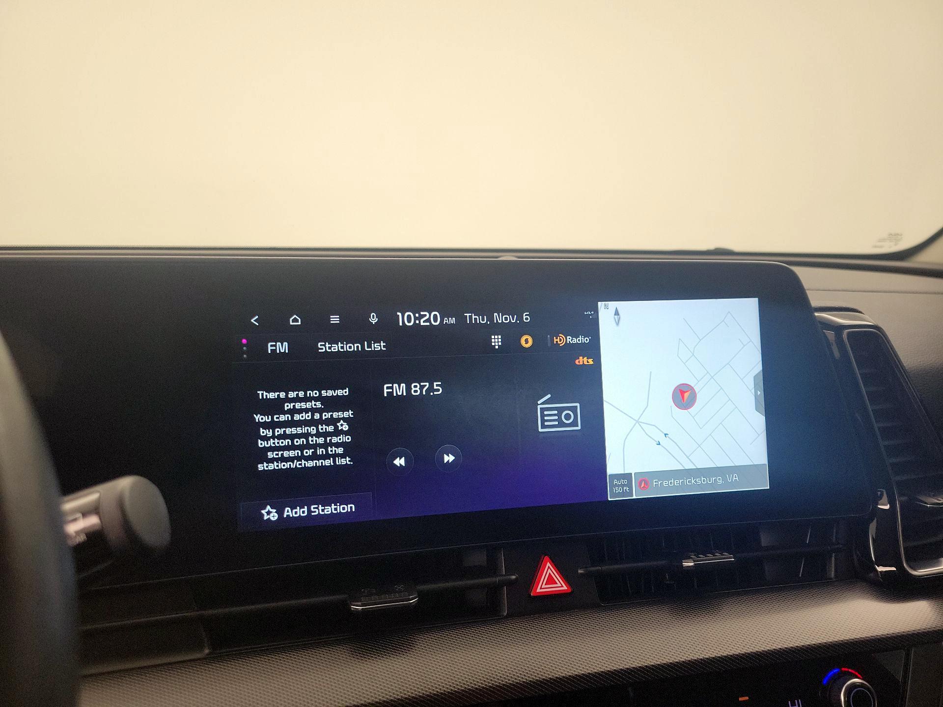 Thumbnail: 2023 Kia Sportage - 16