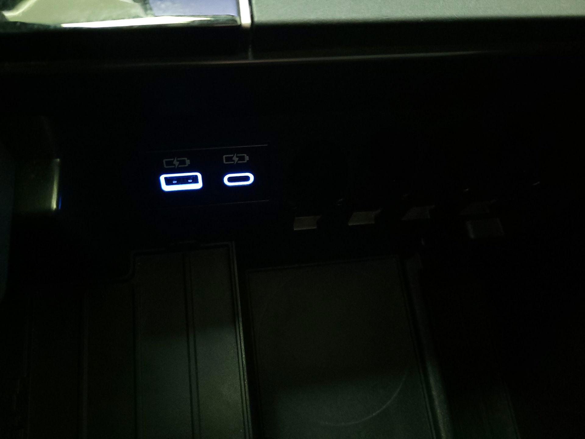 Thumbnail: 2023 Toyota Tundra - 19