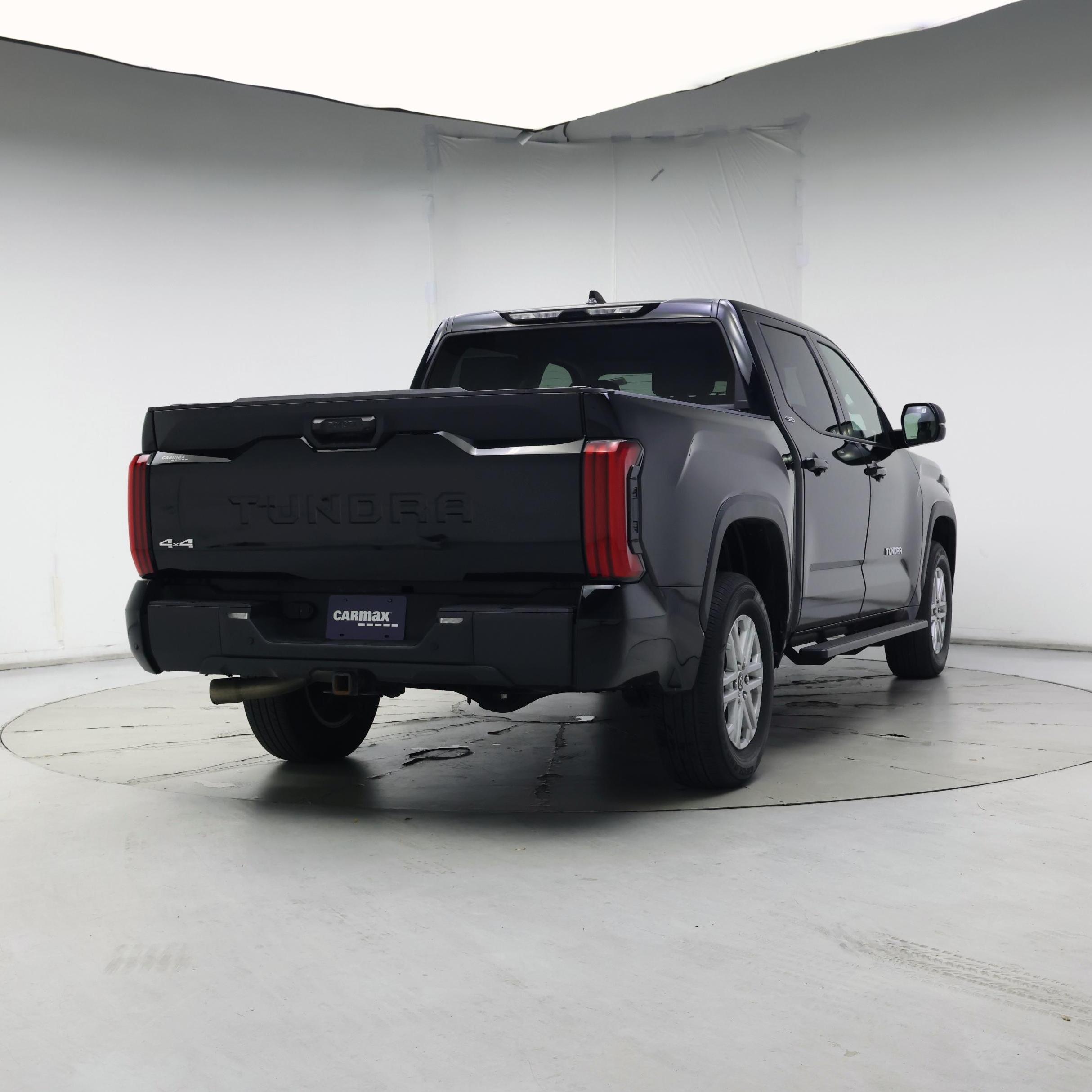 Thumbnail: 2023 Toyota Tundra - 8