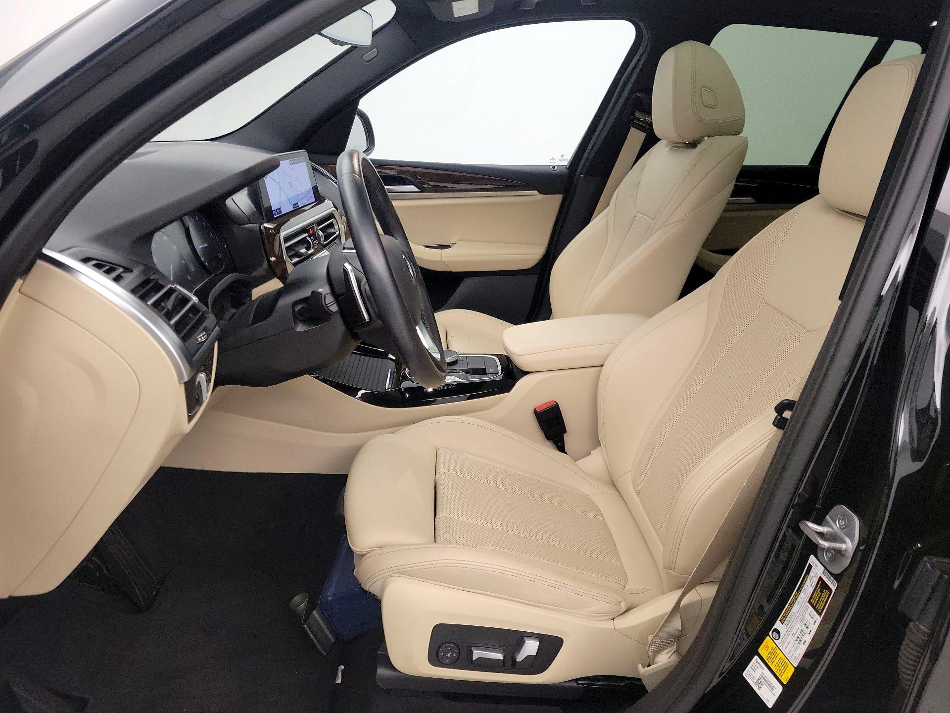 Thumbnail: 2022 BMW X3 - 11