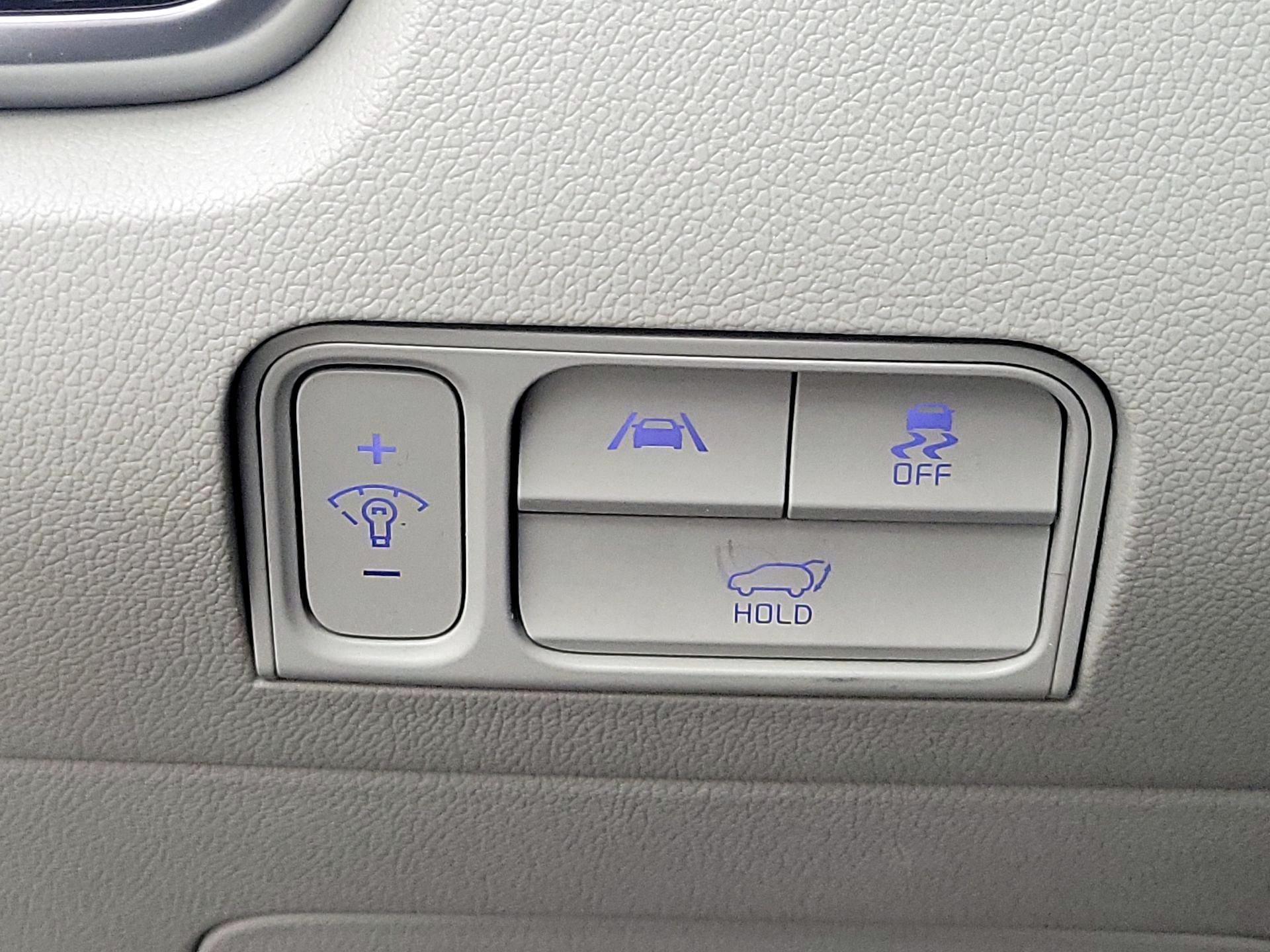 Thumbnail: 2022 Kia Sorento - 13