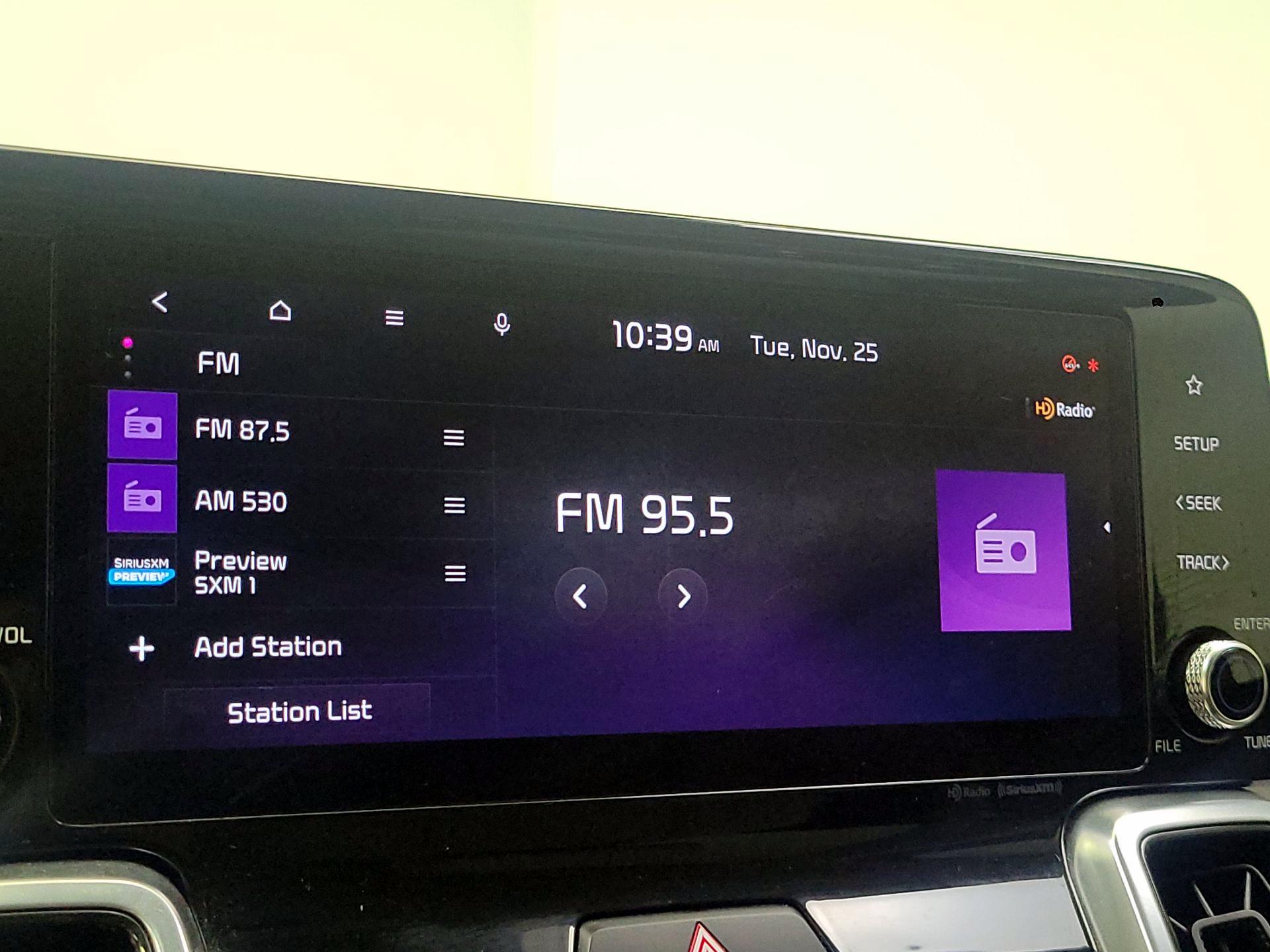 Thumbnail: 2022 Kia Sorento - 16