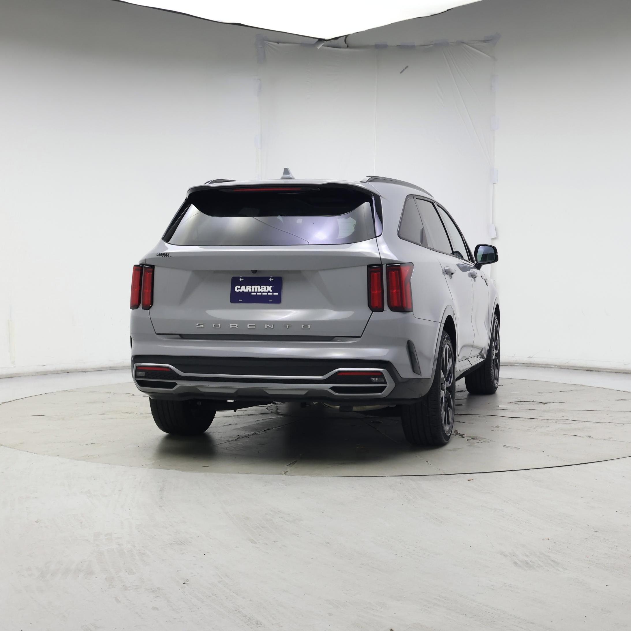 Thumbnail: 2022 Kia Sorento - 8