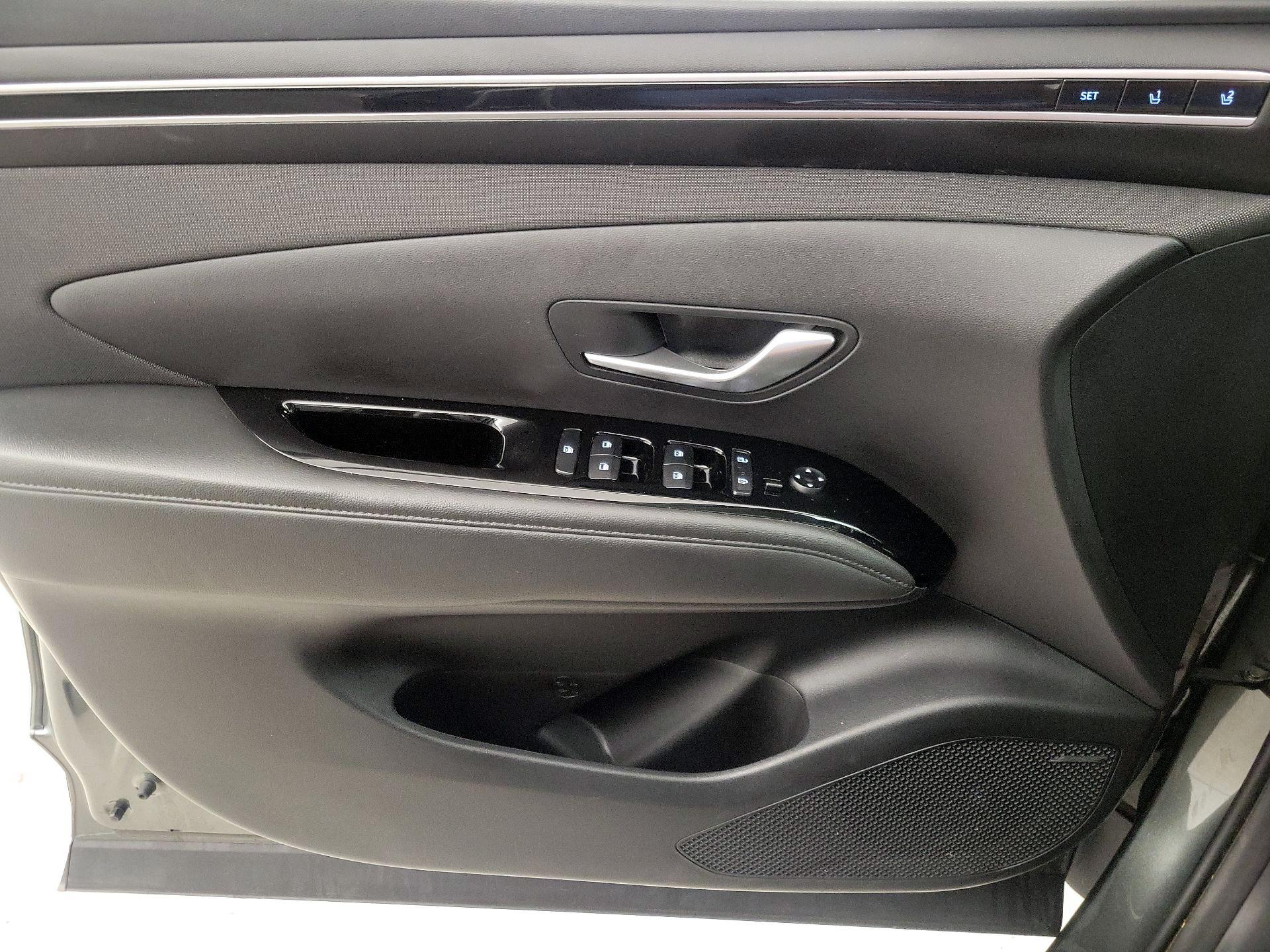 Thumbnail: 2022 Hyundai Tucson - 12