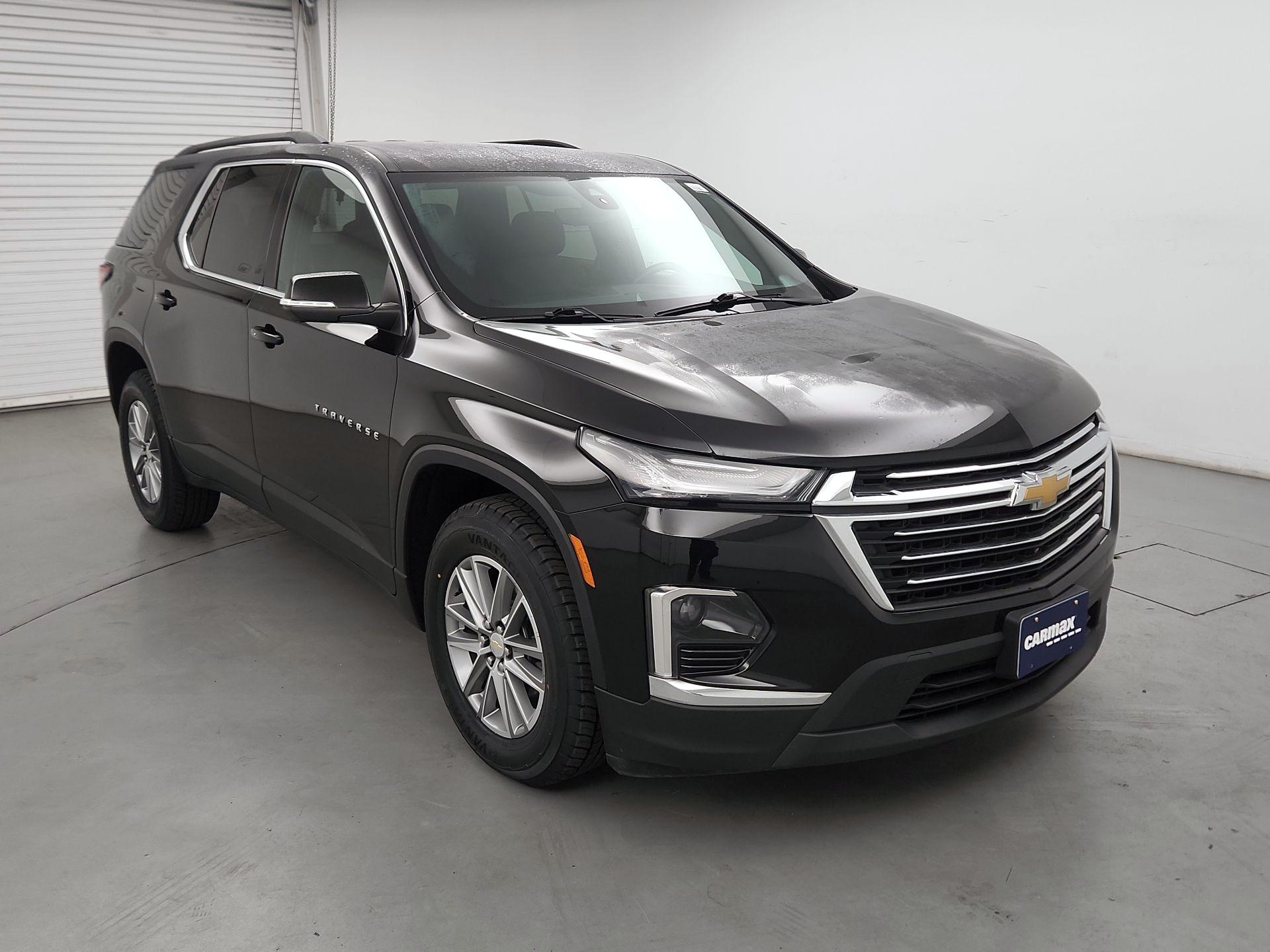 Thumbnail: 2023 Chevrolet Traverse - 1