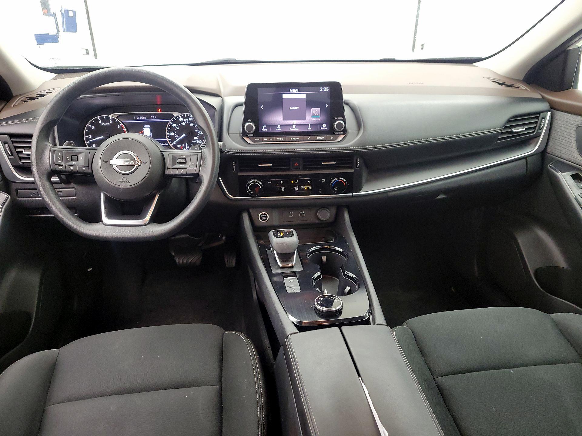 Thumbnail: 2023 Nissan Rogue - 9