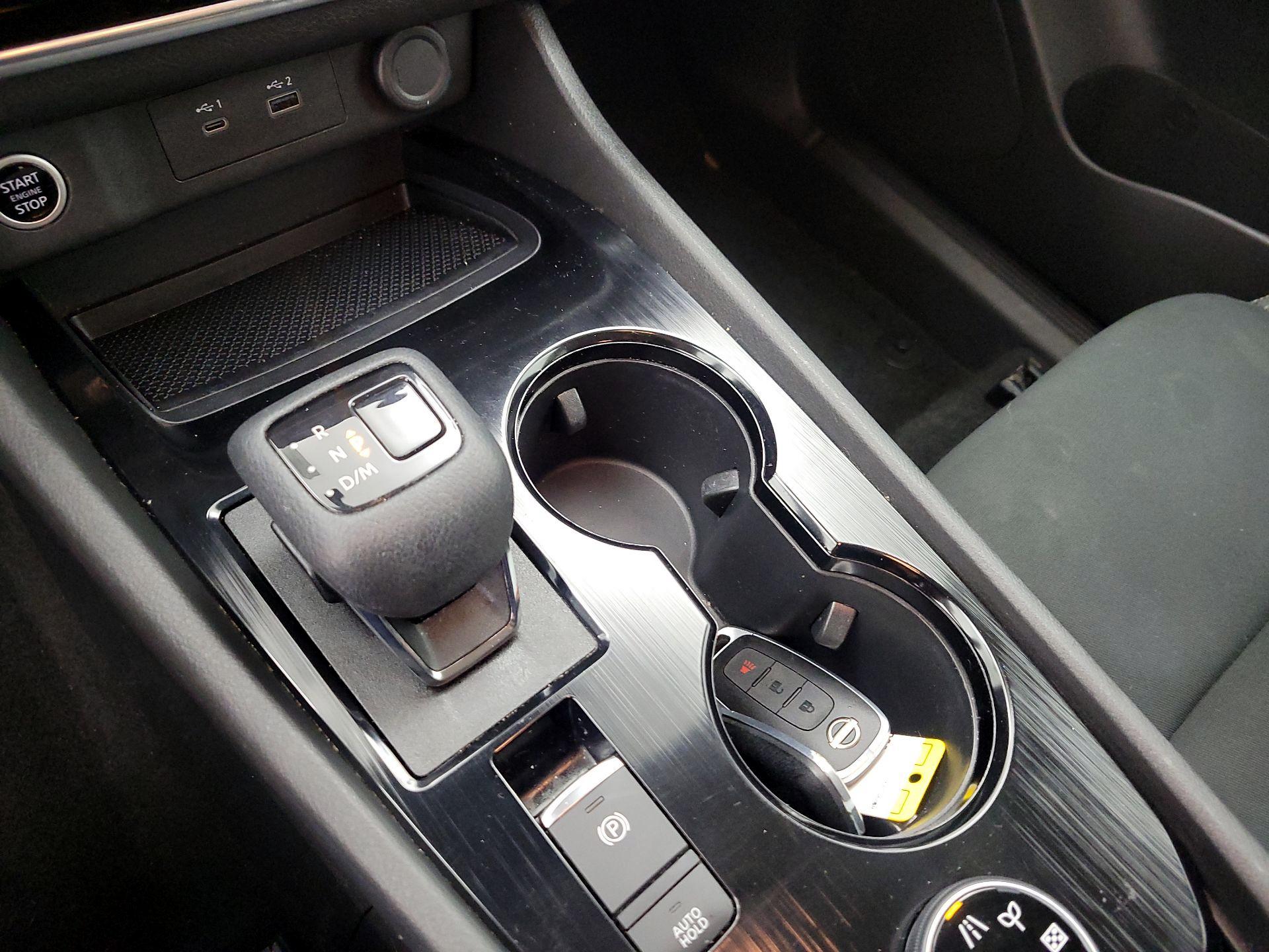 Thumbnail: 2023 Nissan Rogue - 17