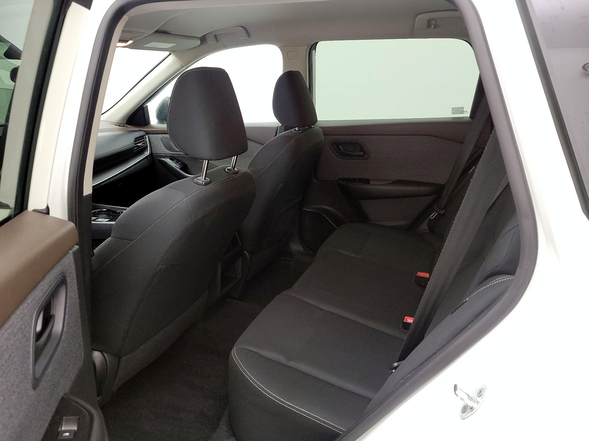 Thumbnail: 2023 Nissan Rogue - 19