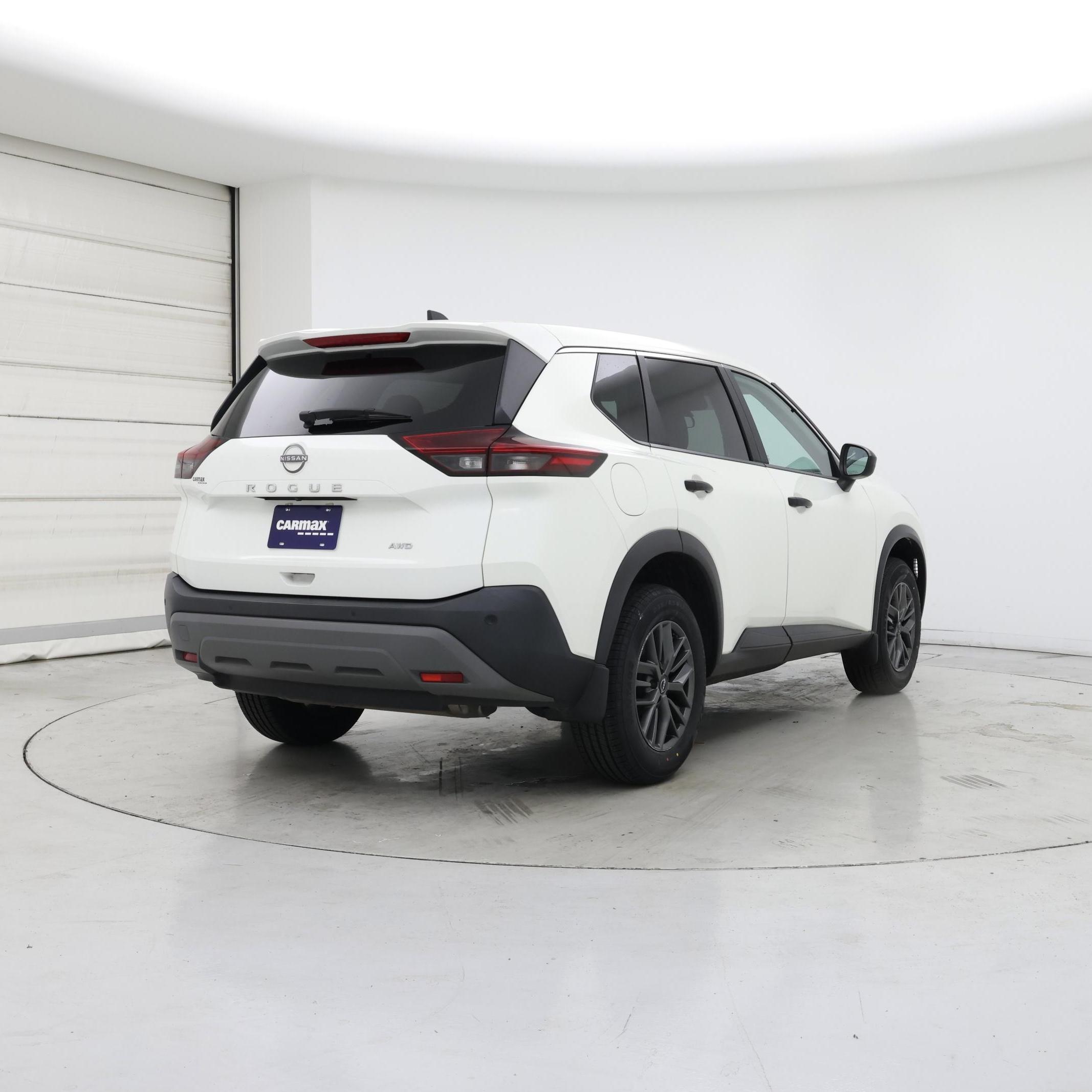 Thumbnail: 2023 Nissan Rogue - 8