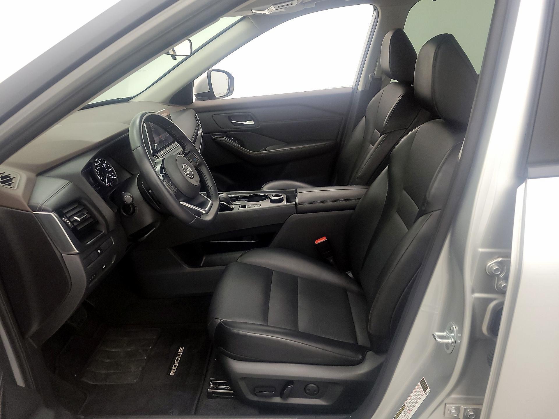 Thumbnail: 2023 Nissan Rogue - 11