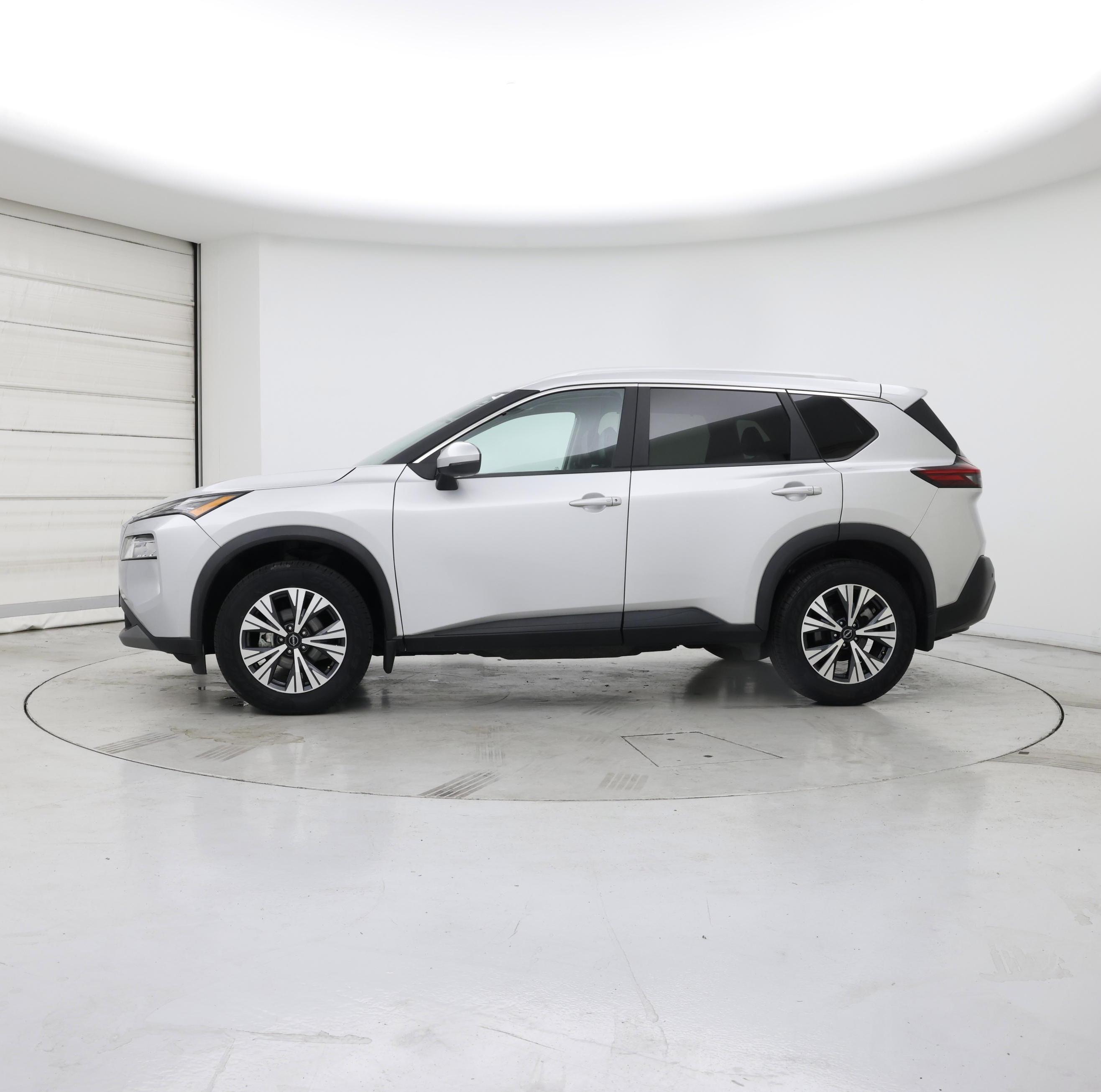 Thumbnail: 2023 Nissan Rogue - 3