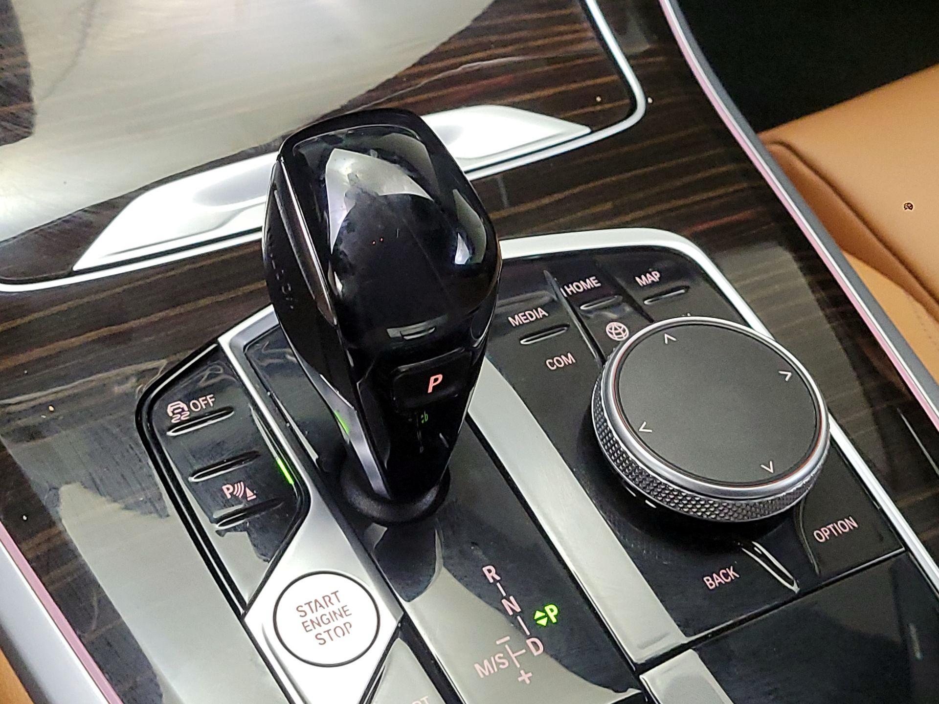 Thumbnail: 2021 BMW X5 - 18