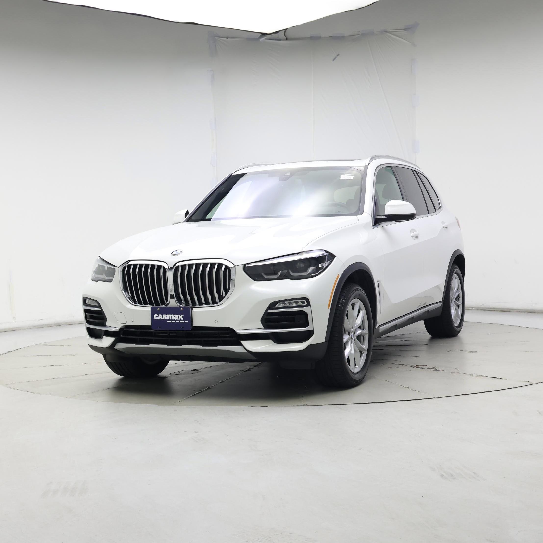 Thumbnail: 2021 BMW X5 - 4