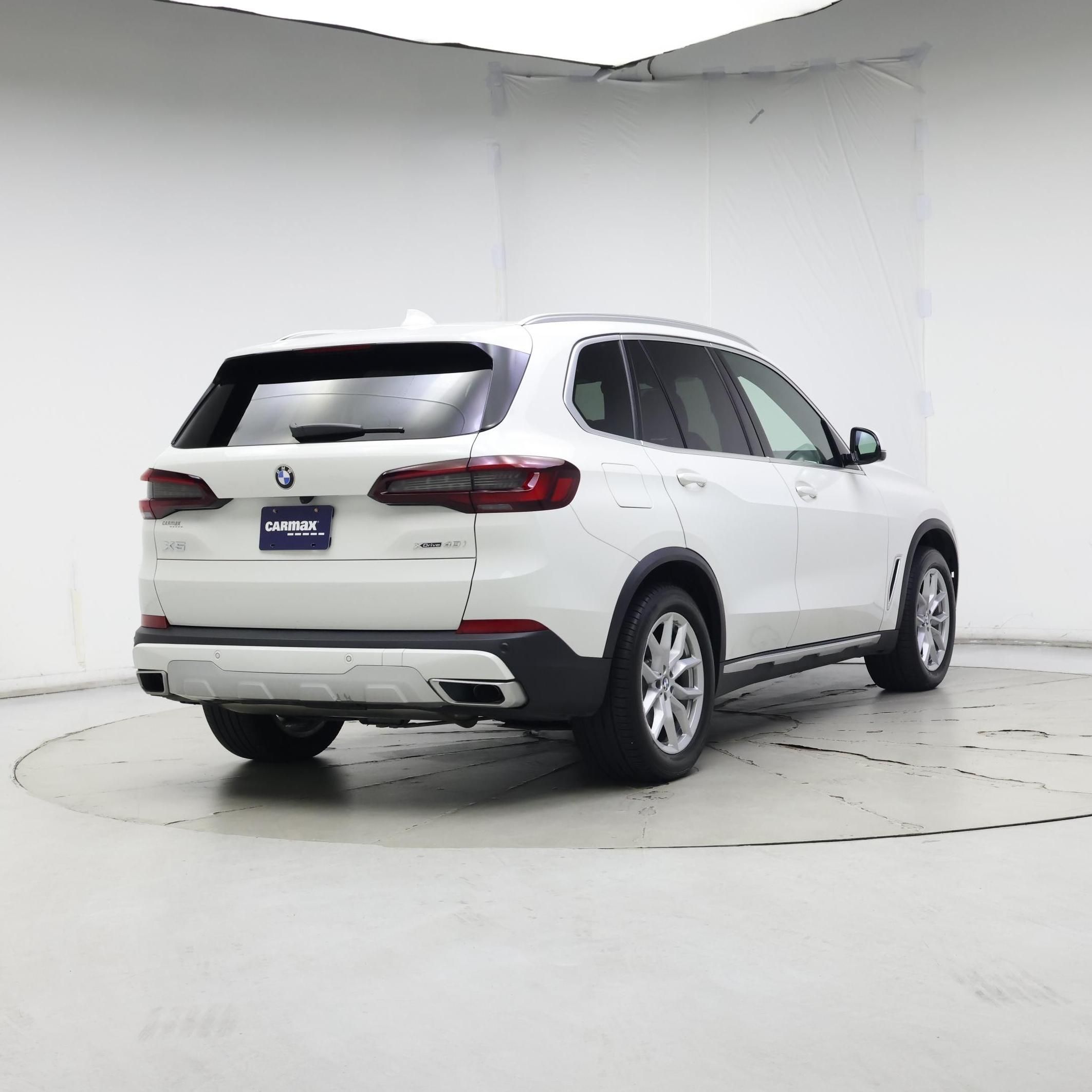 Thumbnail: 2021 BMW X5 - 8