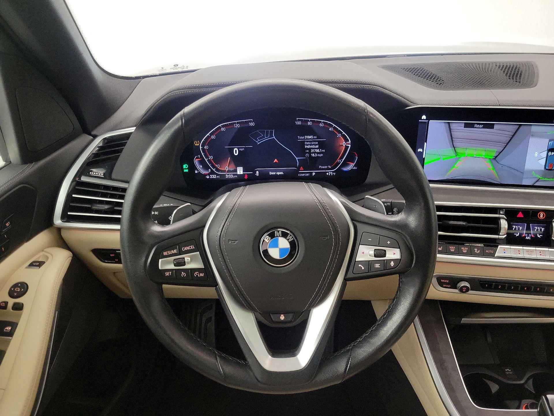 Thumbnail: 2022 BMW X5 - 10