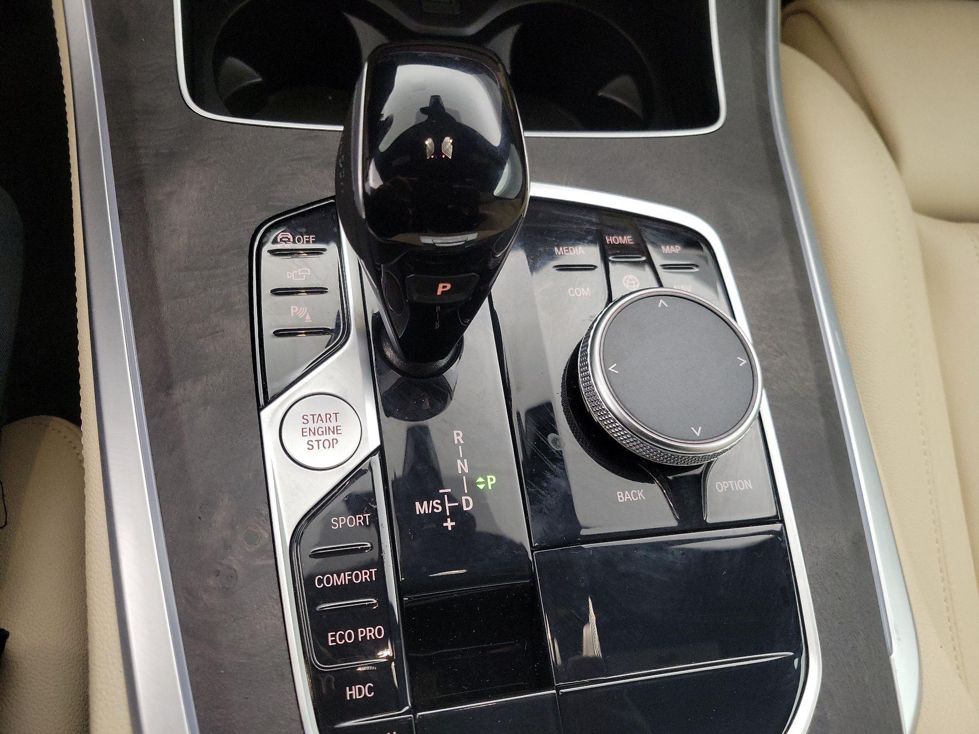 Thumbnail: 2022 BMW X5 - 17