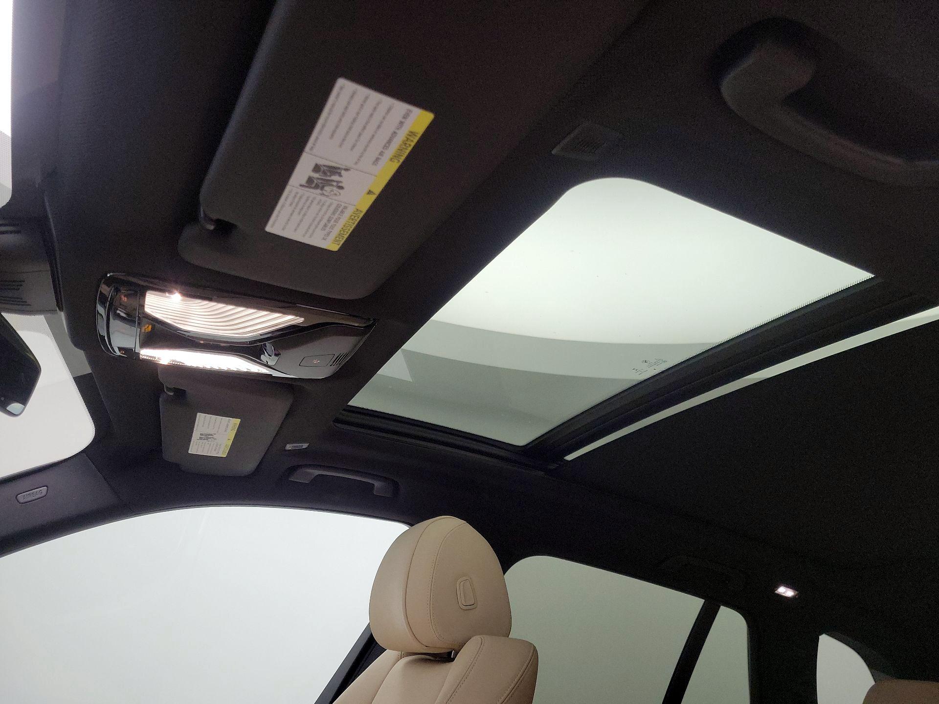 Thumbnail: 2022 BMW X5 - 18