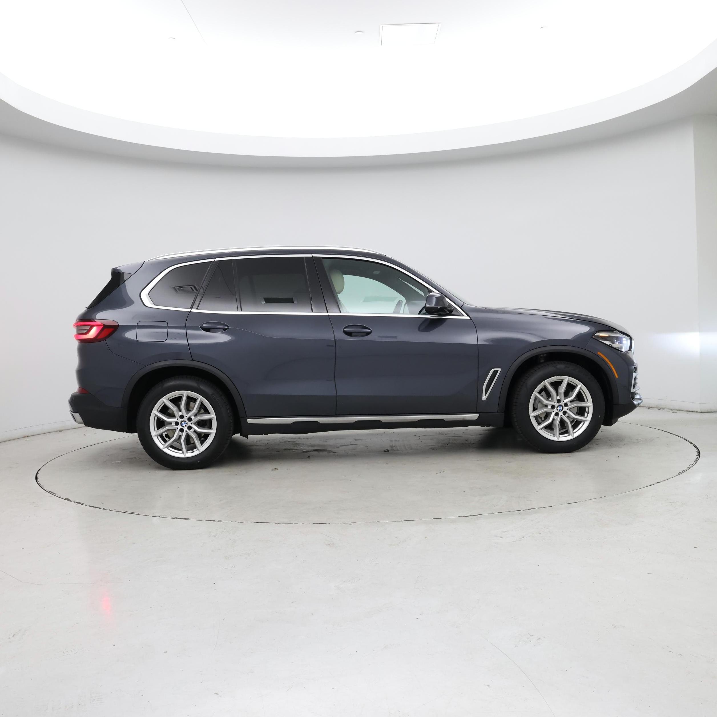 Thumbnail: 2022 BMW X5 - 7