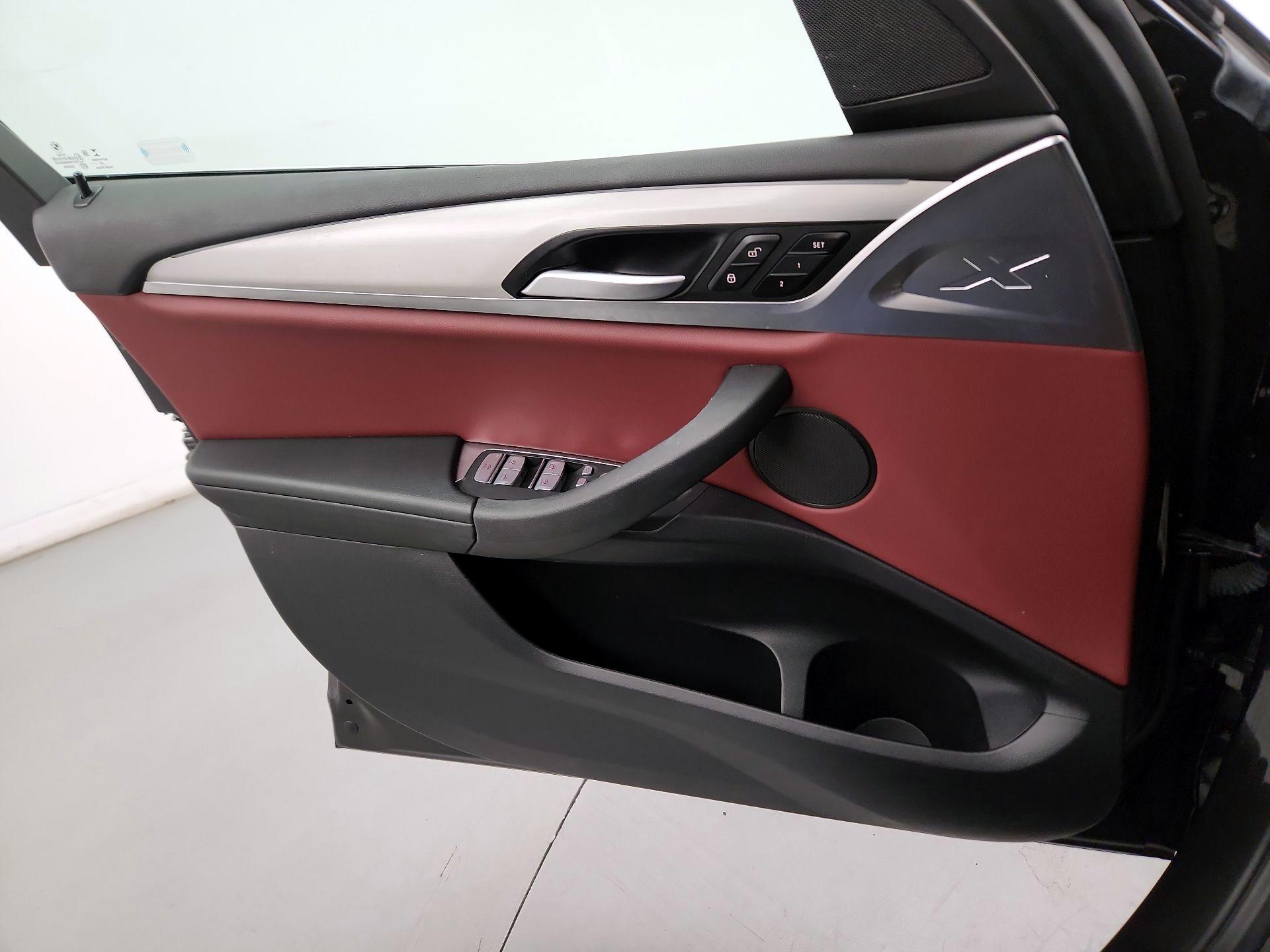 Thumbnail: 2023 BMW X3 - 10