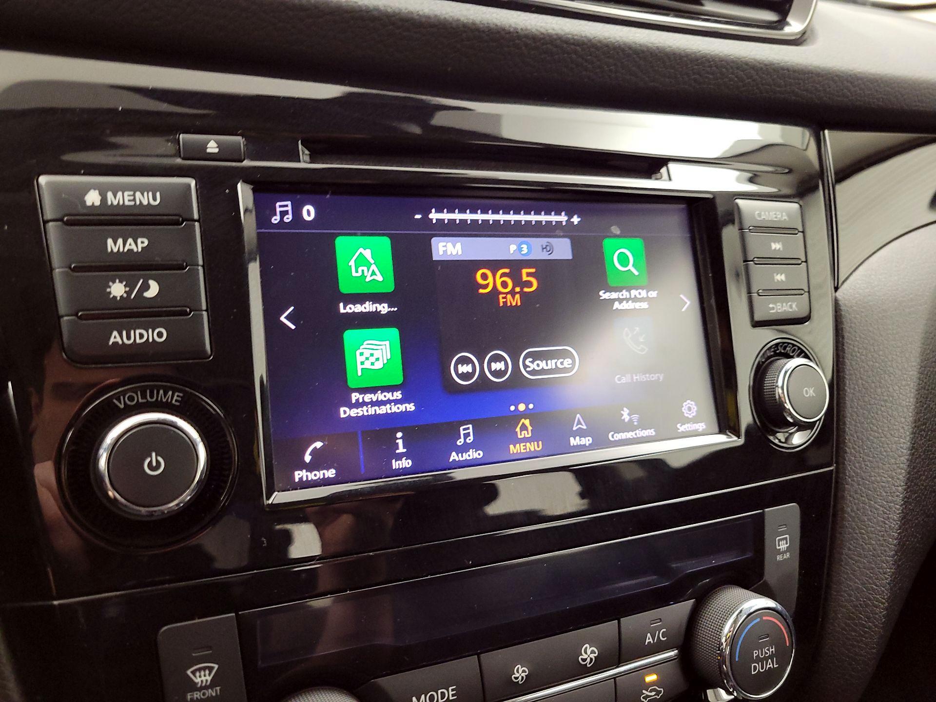 Thumbnail: 2022 Nissan Rogue Sport - 16