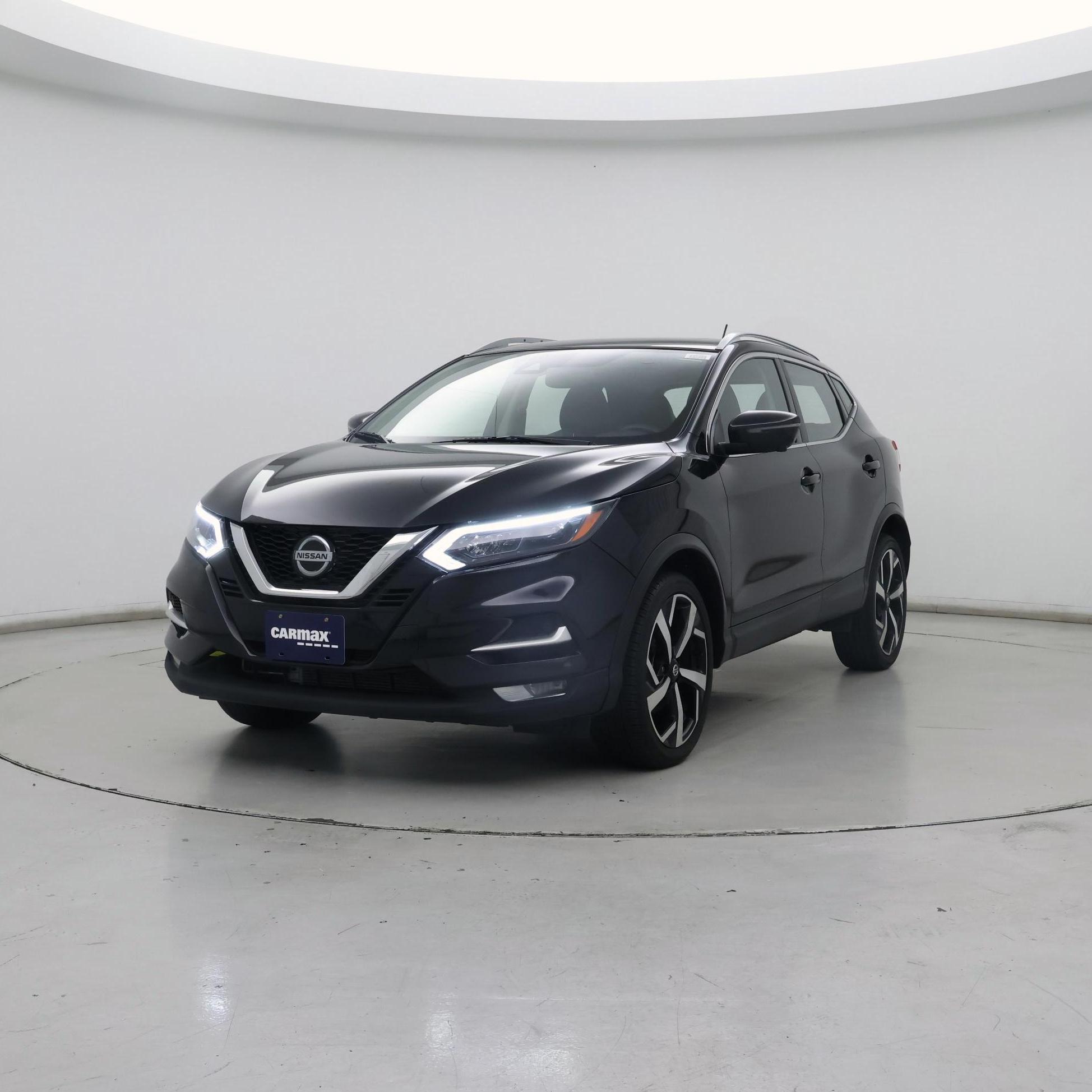 Thumbnail: 2022 Nissan Rogue Sport - 4