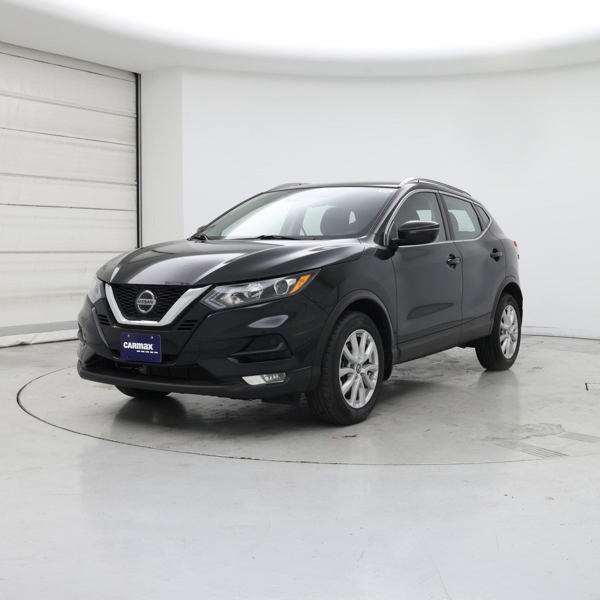 Thumbnail: 2022 Nissan Rogue Sport - 4