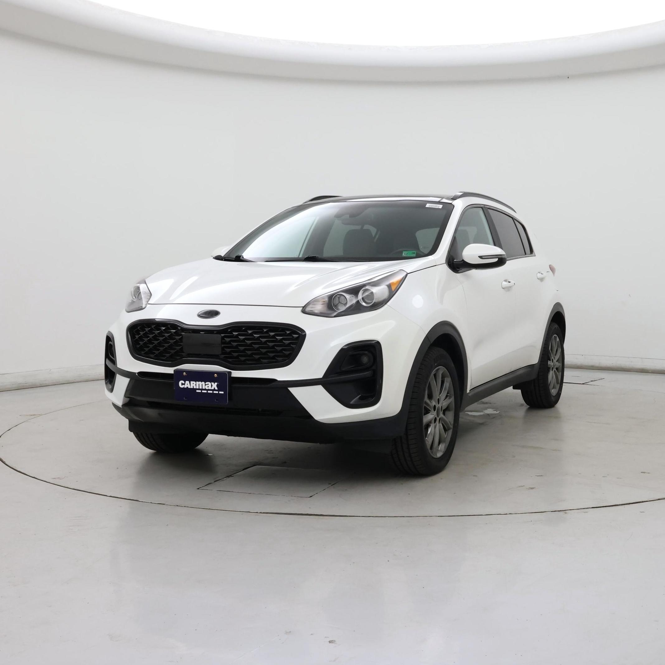 Thumbnail: 2022 Kia Sportage - 4