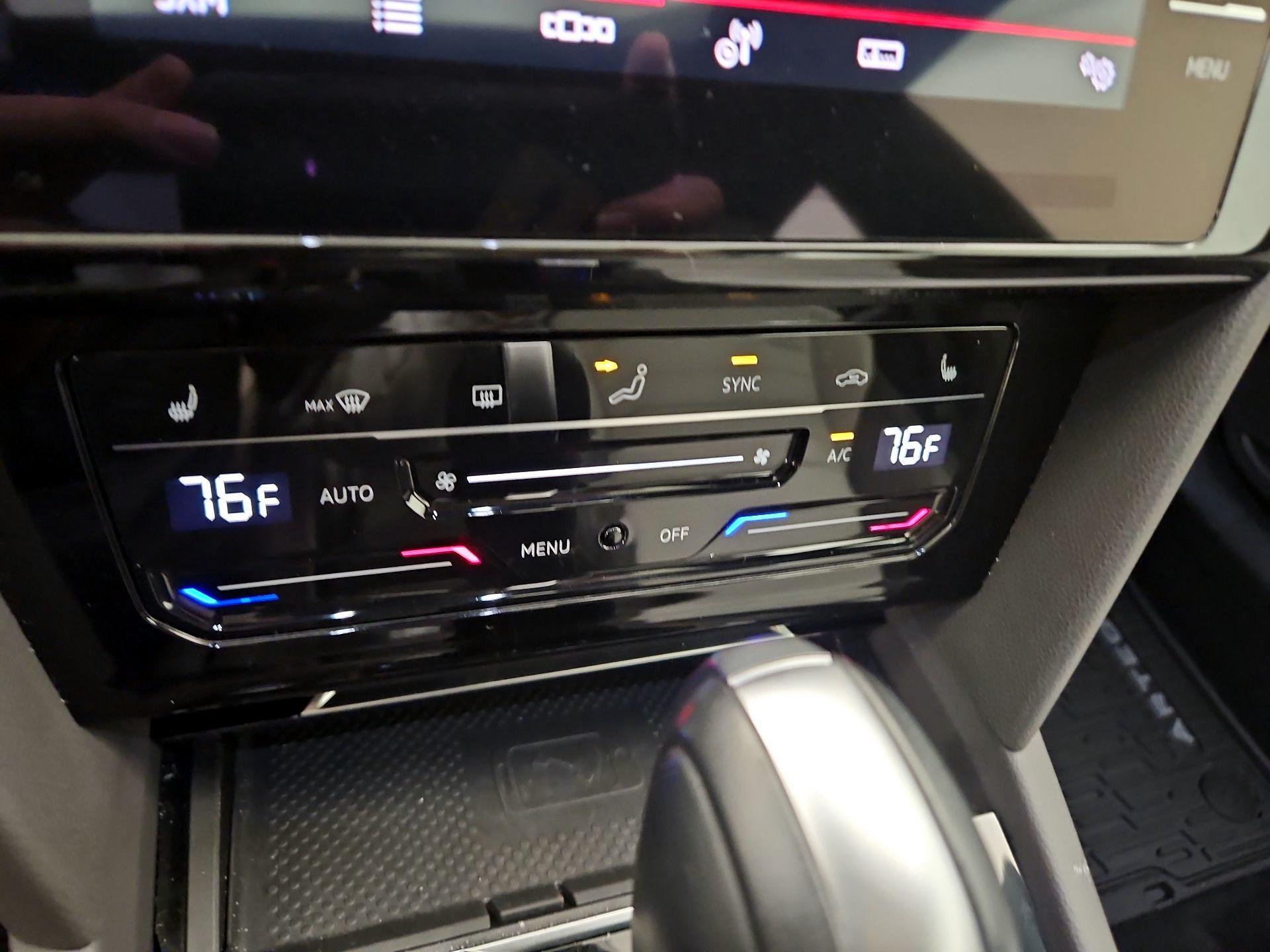 Thumbnail: 2023 Volkswagen Arteon - 17