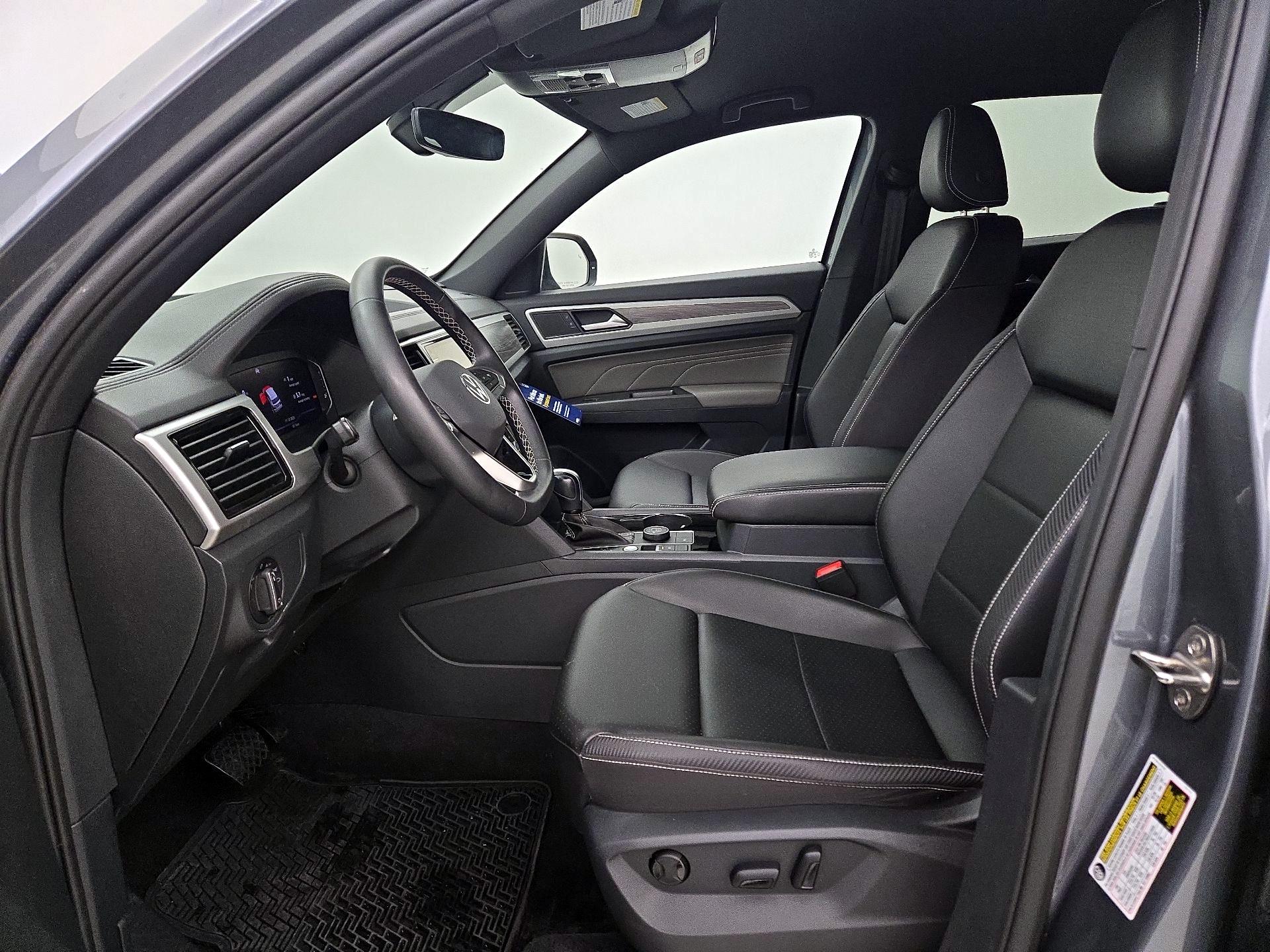 Thumbnail: 2023 Volkswagen Atlas - 11