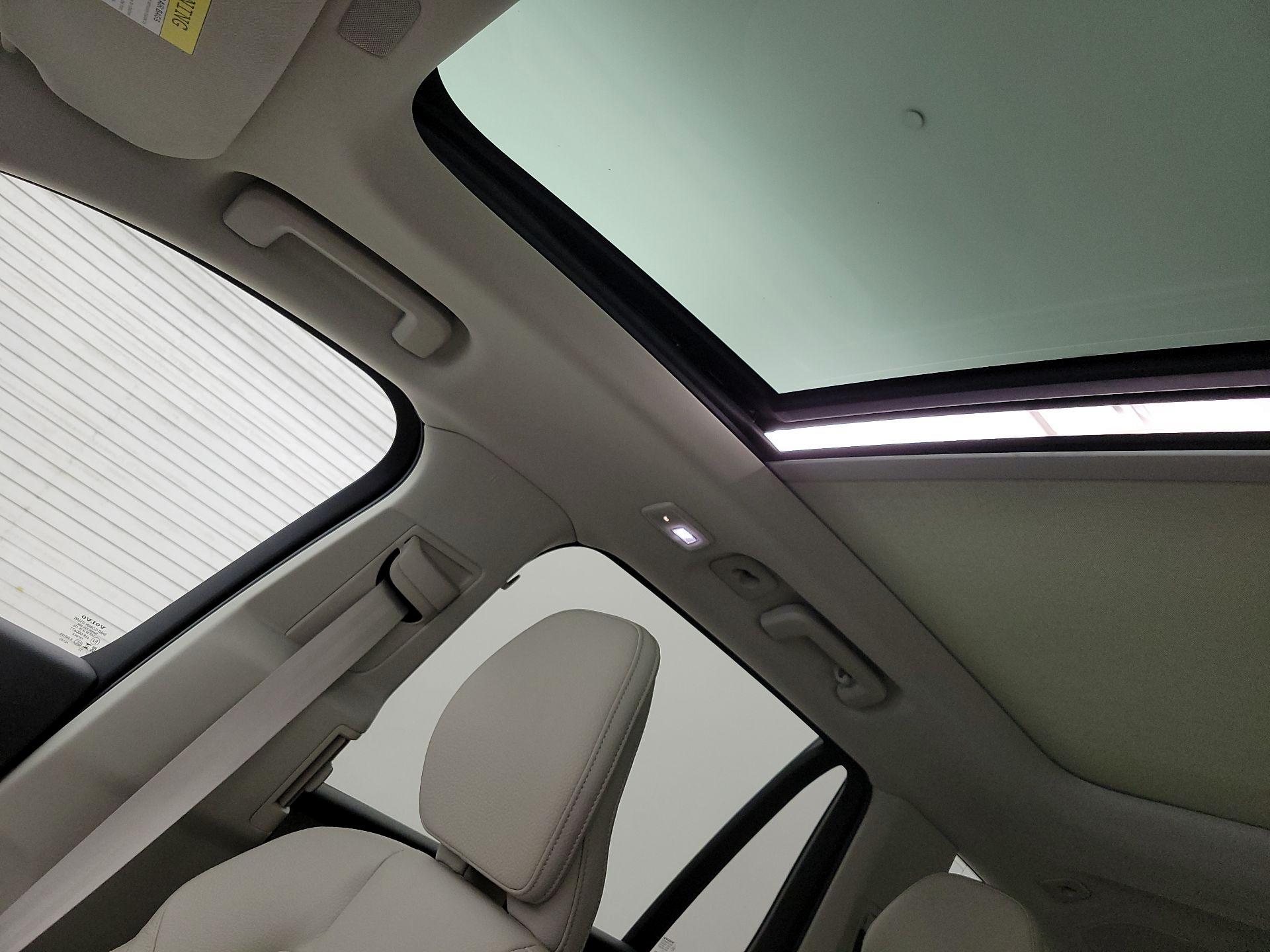 Thumbnail: 2024 Volvo XC90 - 20