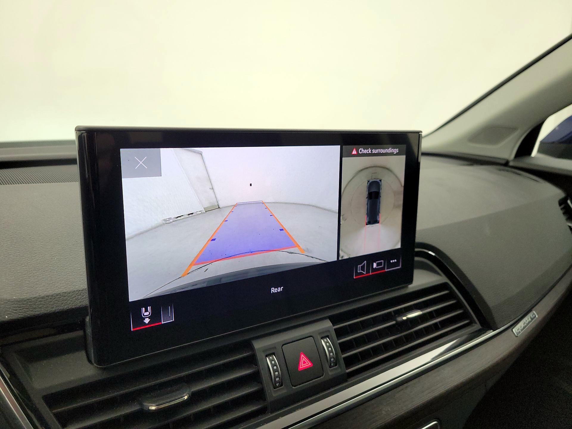 Thumbnail: 2022 Audi Q5 - 15