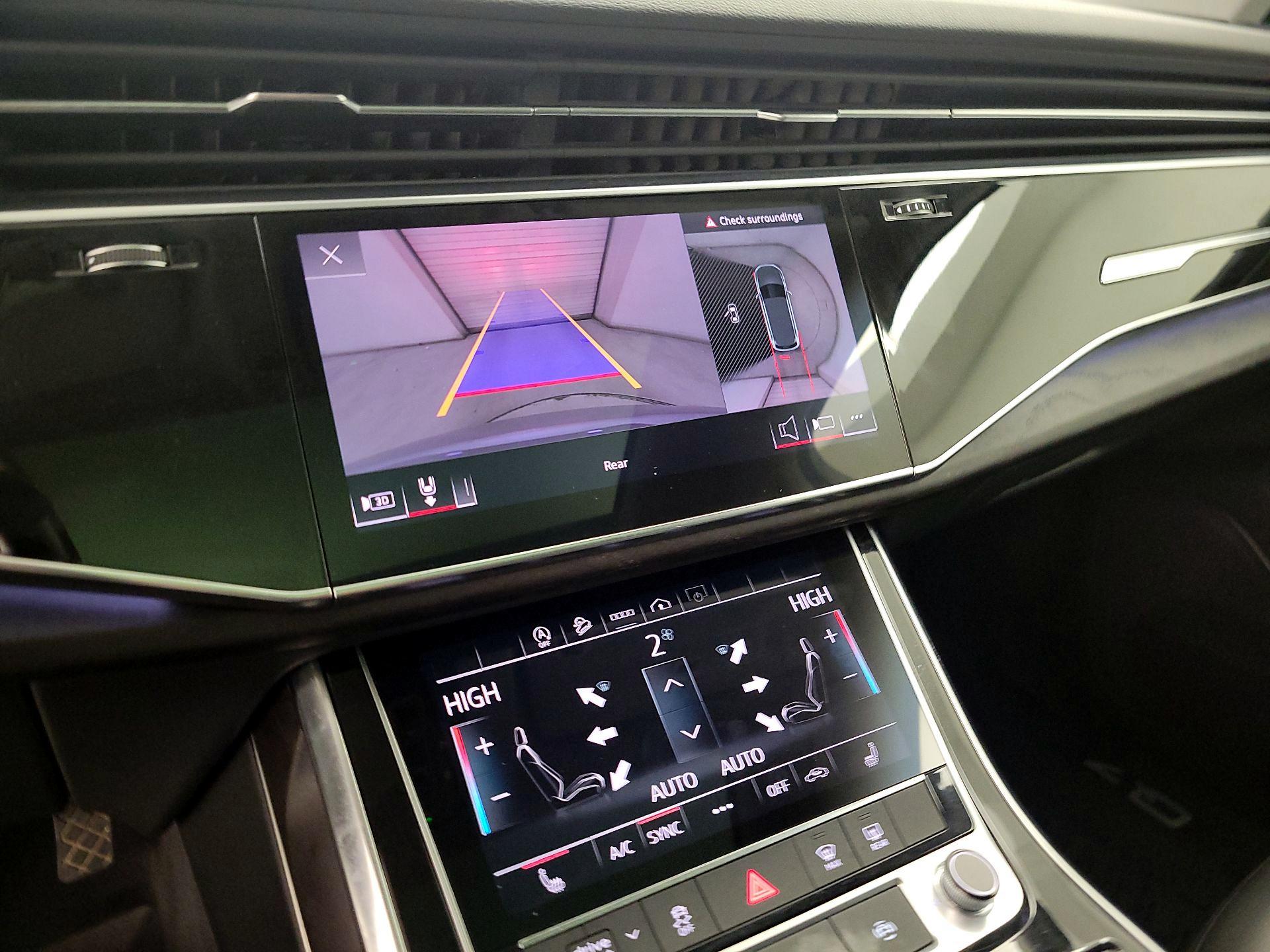 Thumbnail: 2023 Audi Q7 - 15