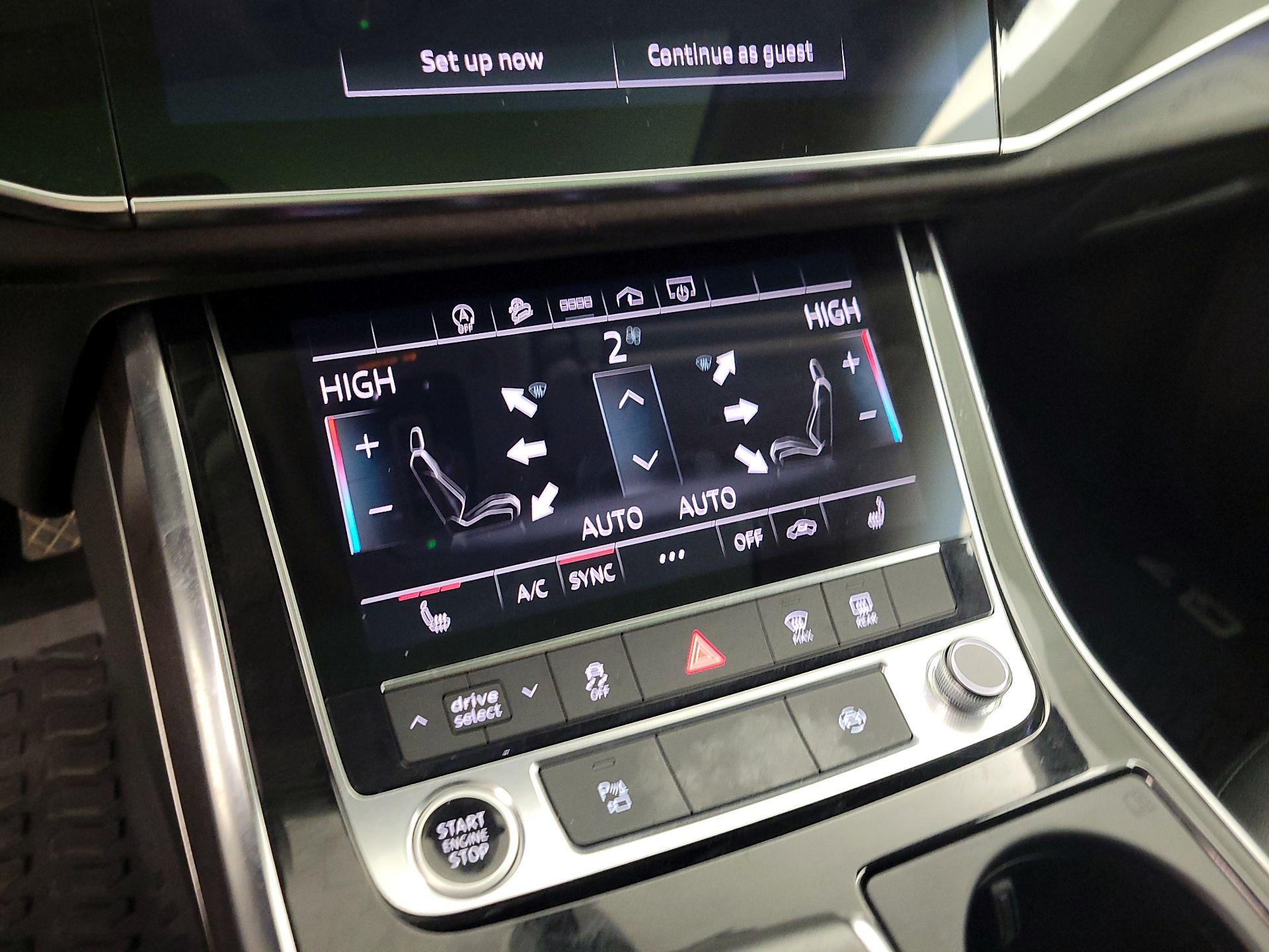 Thumbnail: 2023 Audi Q7 - 17