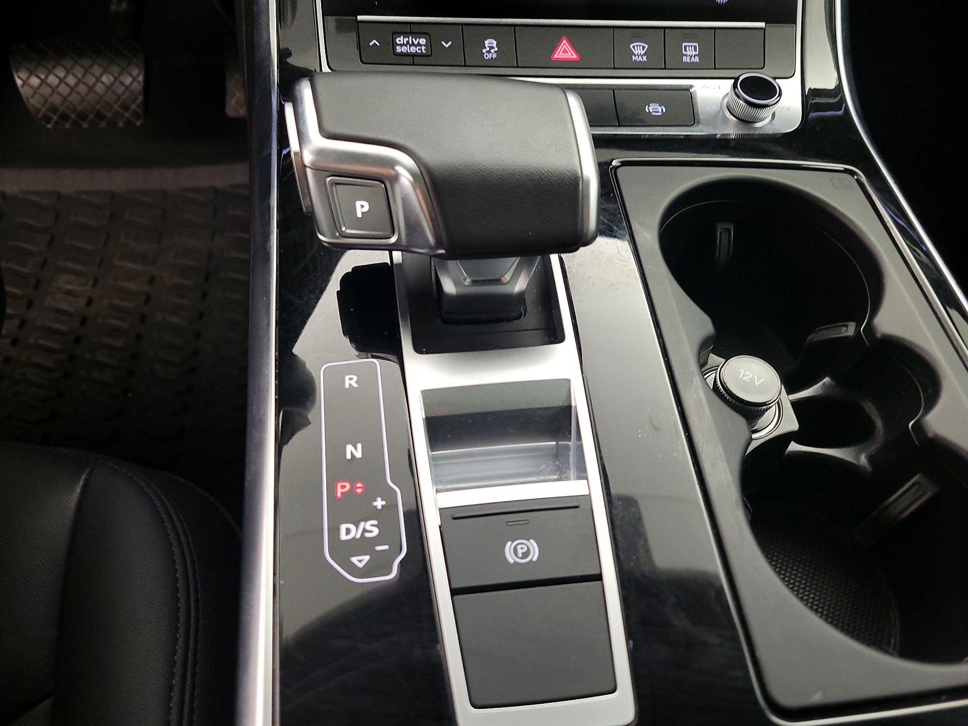 Thumbnail: 2023 Audi Q7 - 18