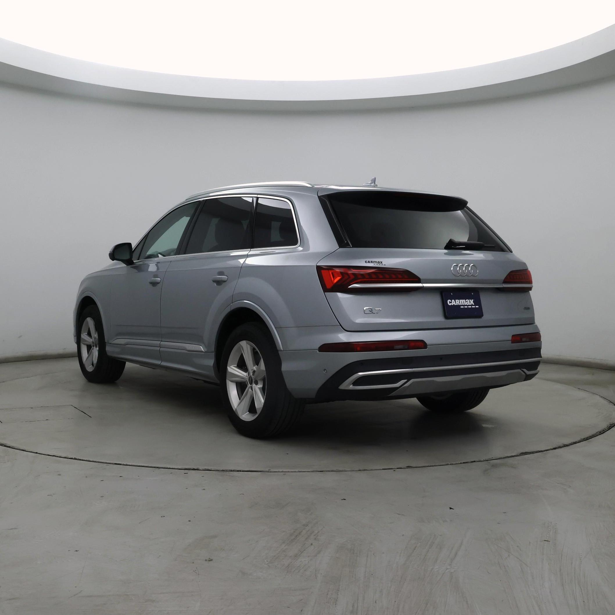 Thumbnail: 2023 Audi Q7 - 2