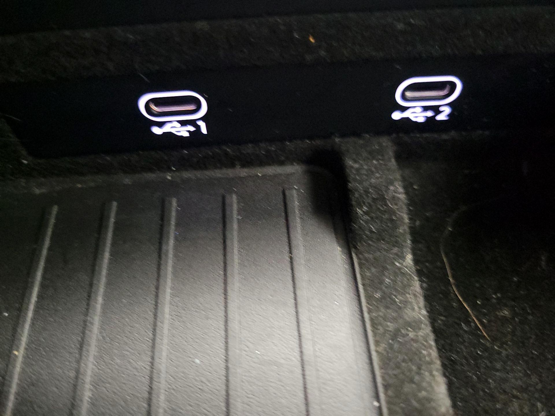 Thumbnail: 2023 Audi Q7 - 19